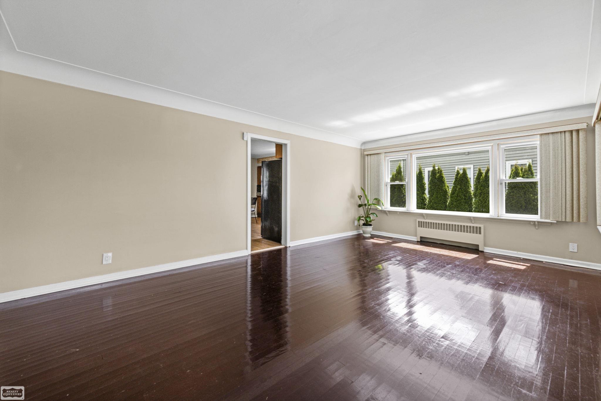 114 Interlochen Drive Property Photo 20