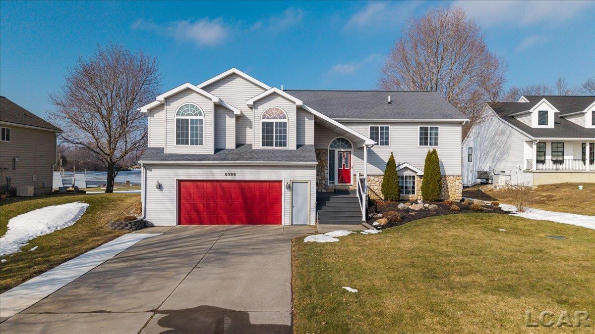 8266 Irish Mist Drive Property Photo 1