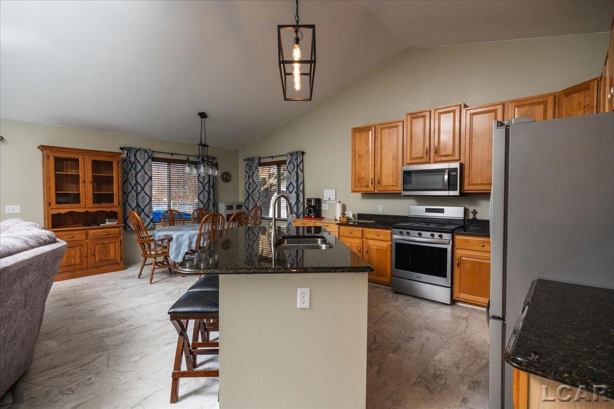 8266 Irish Mist Drive Property Photo 3
