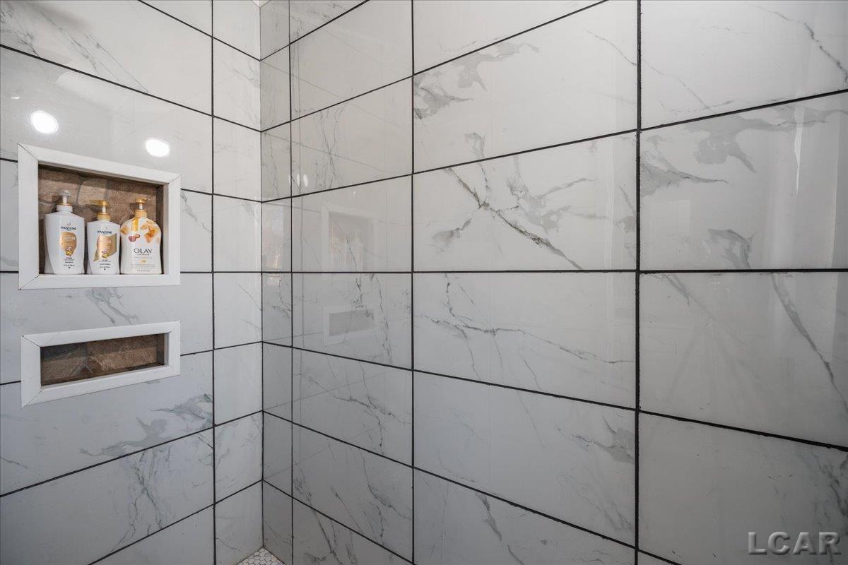 8266 Irish Mist Drive Property Photo 13