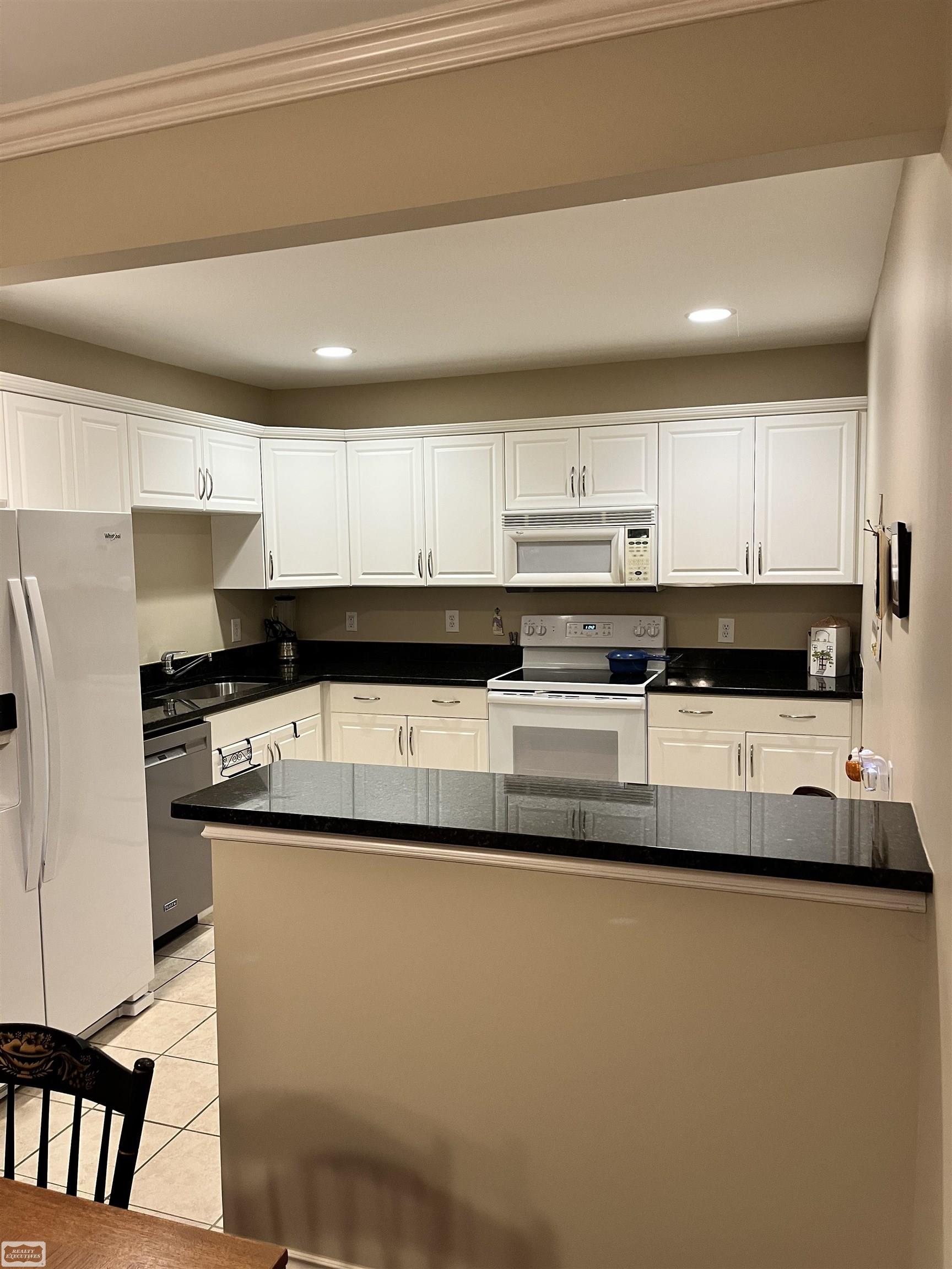 1115 N Old Woodward Avenue Property Photo 16