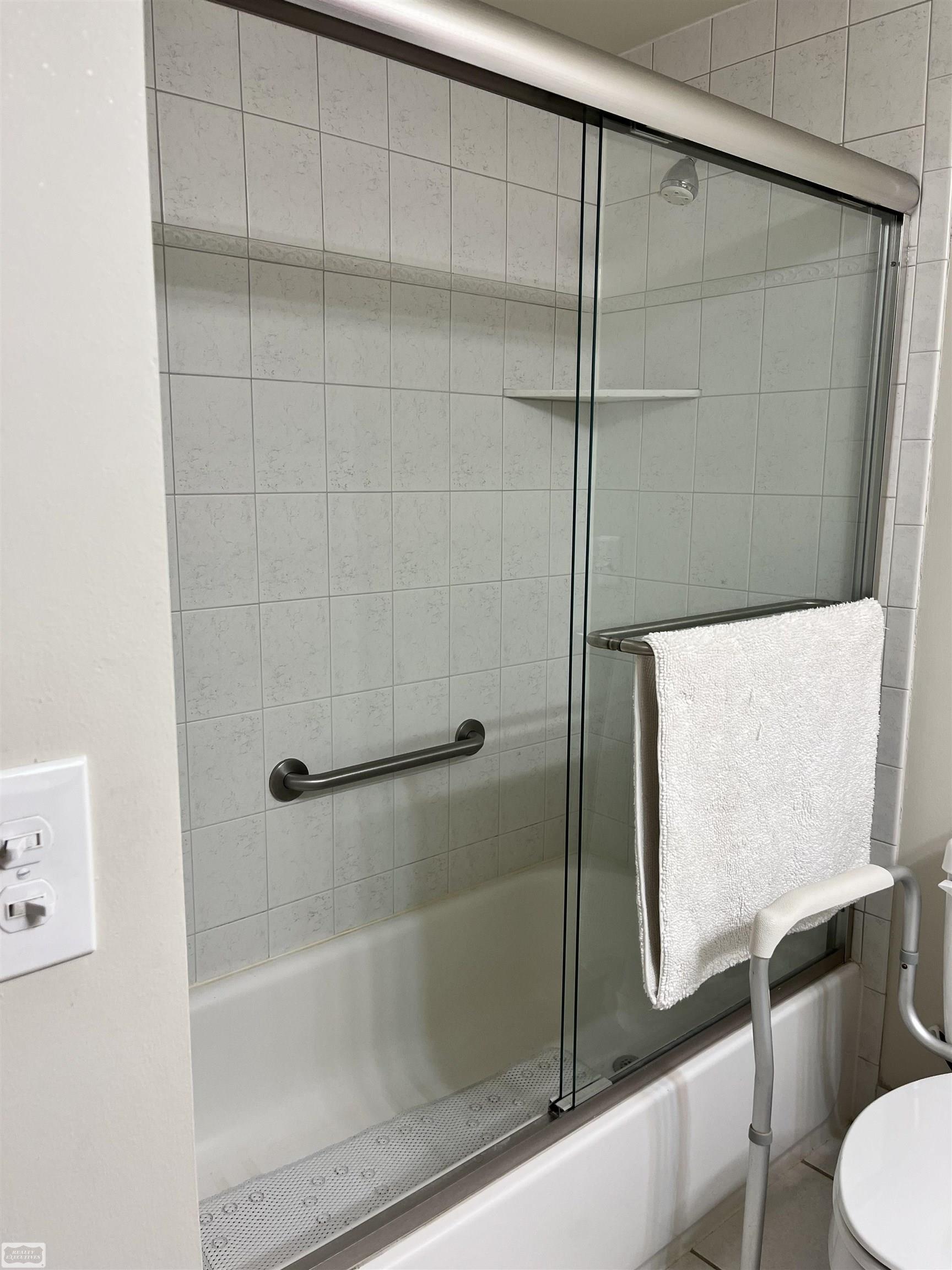 1115 N Old Woodward Avenue Property Photo 22