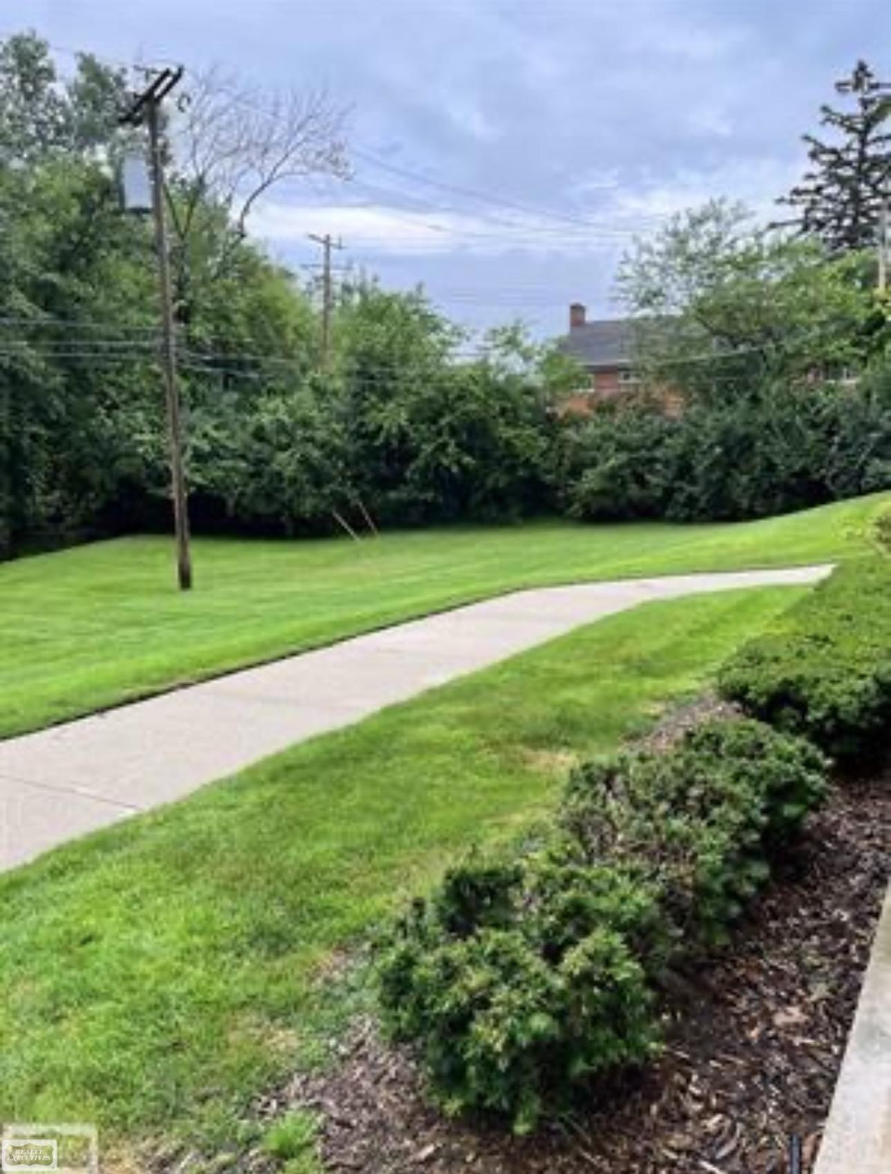 1115 N Old Woodward Avenue Property Photo 26