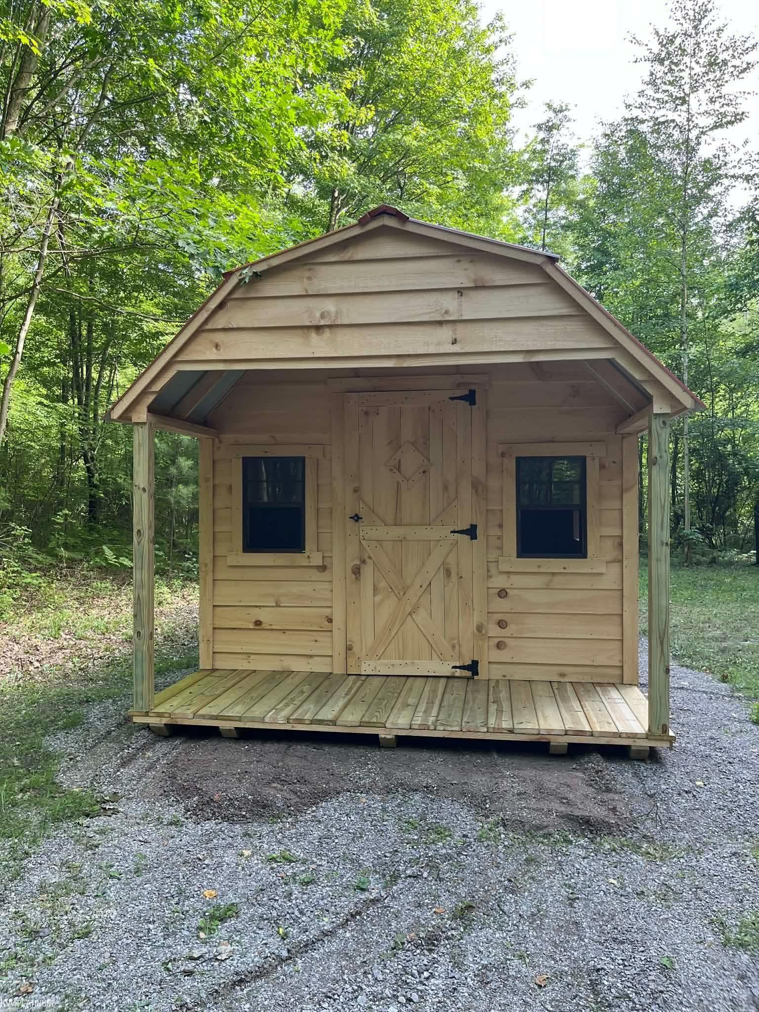4123 Waterman Road Property Photo 8