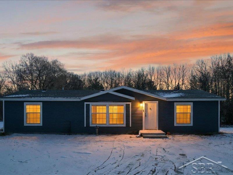 3413 Arenac-state Road Property Photo 1