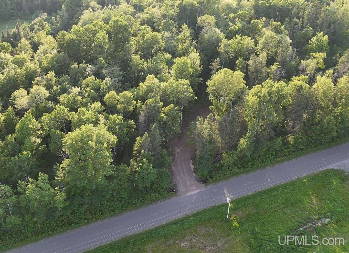 16130 Bellaire Road Property Photo 1
