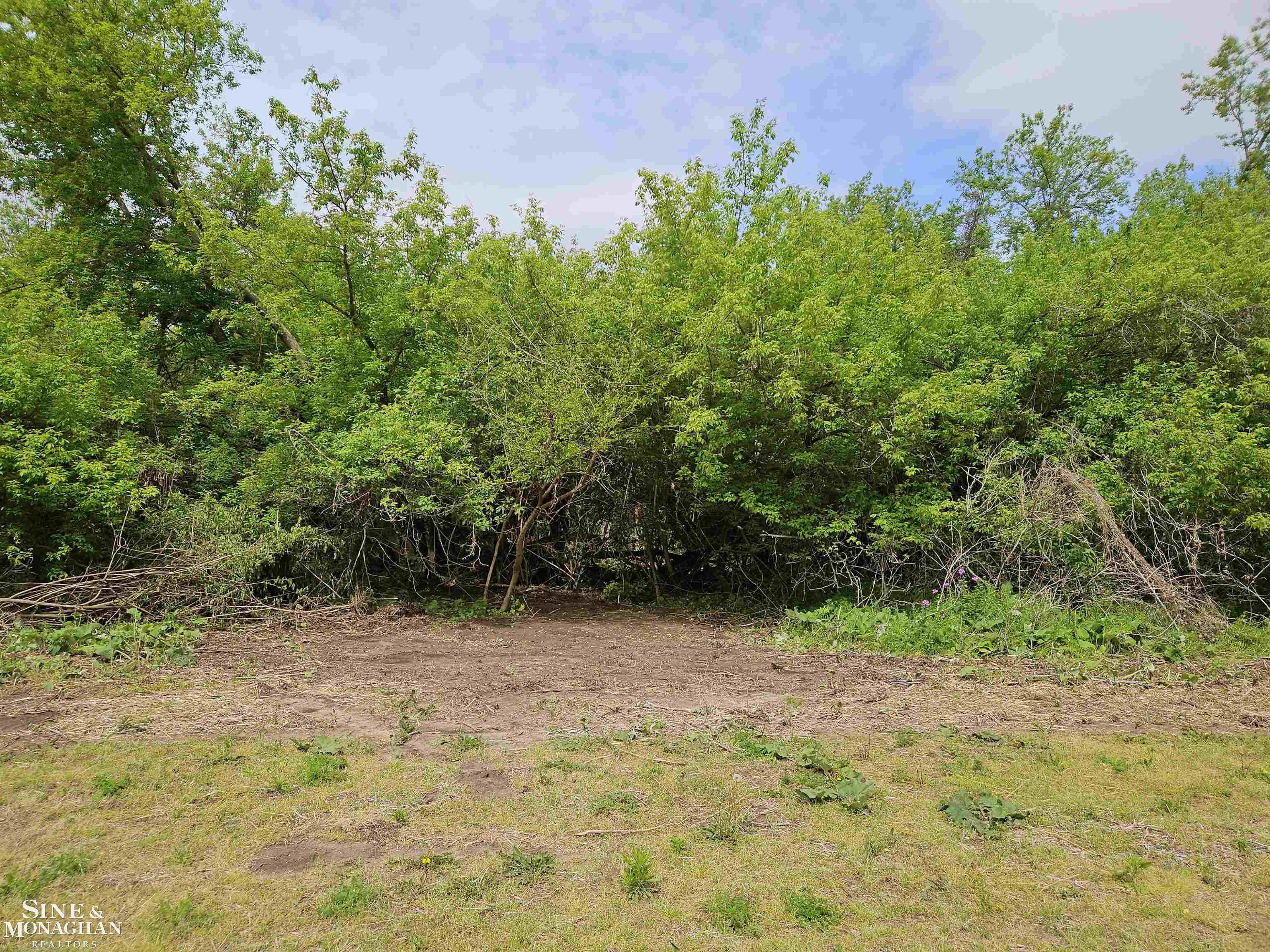 73763 Coon Creek Road Property Photo 2