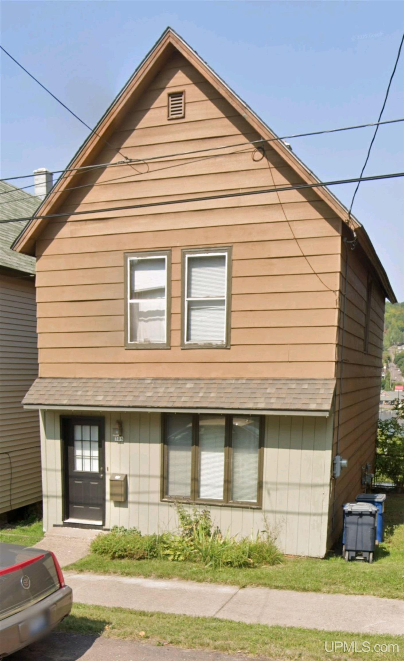 308 W Houghton Avenue Property Photo 1