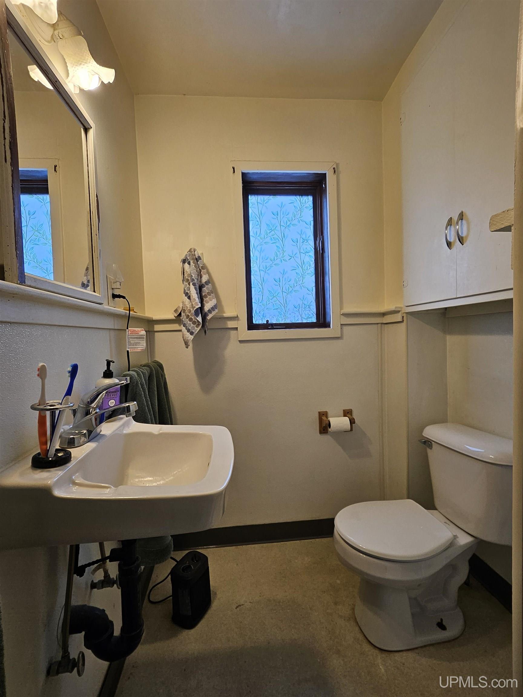 308 W Houghton Avenue Property Photo 18