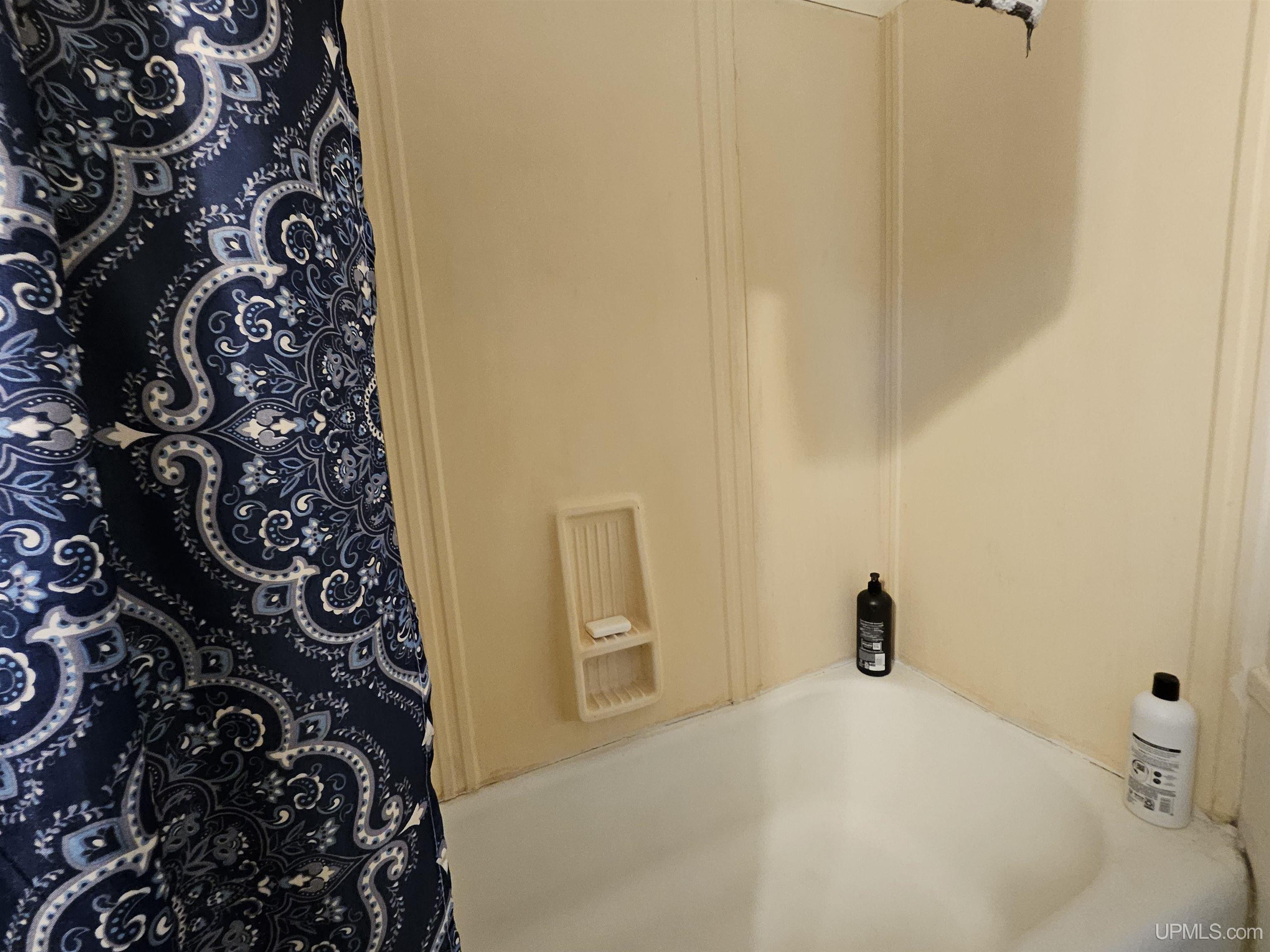308 W Houghton Avenue Property Photo 19