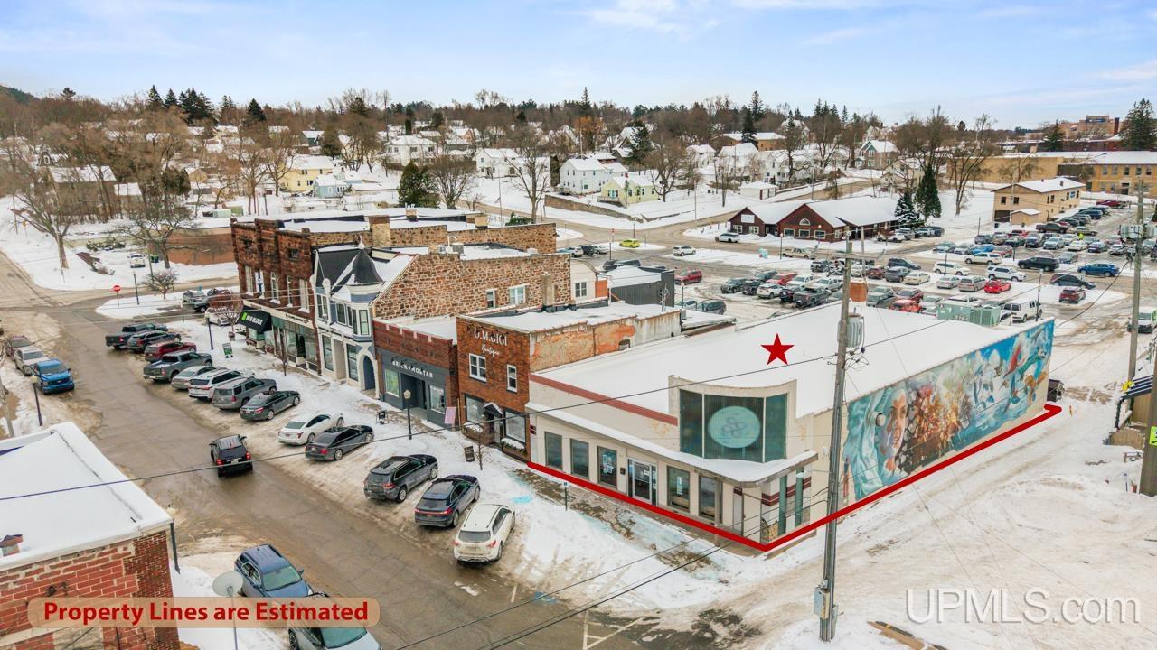 207 E Hughitt Street Property Photo 33