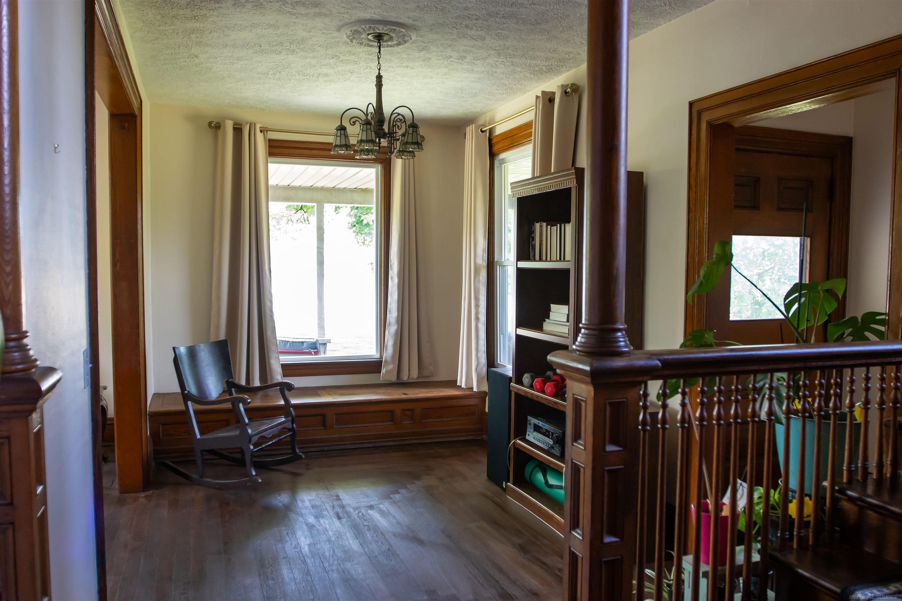 205 S Dettman Road Property Photo 13