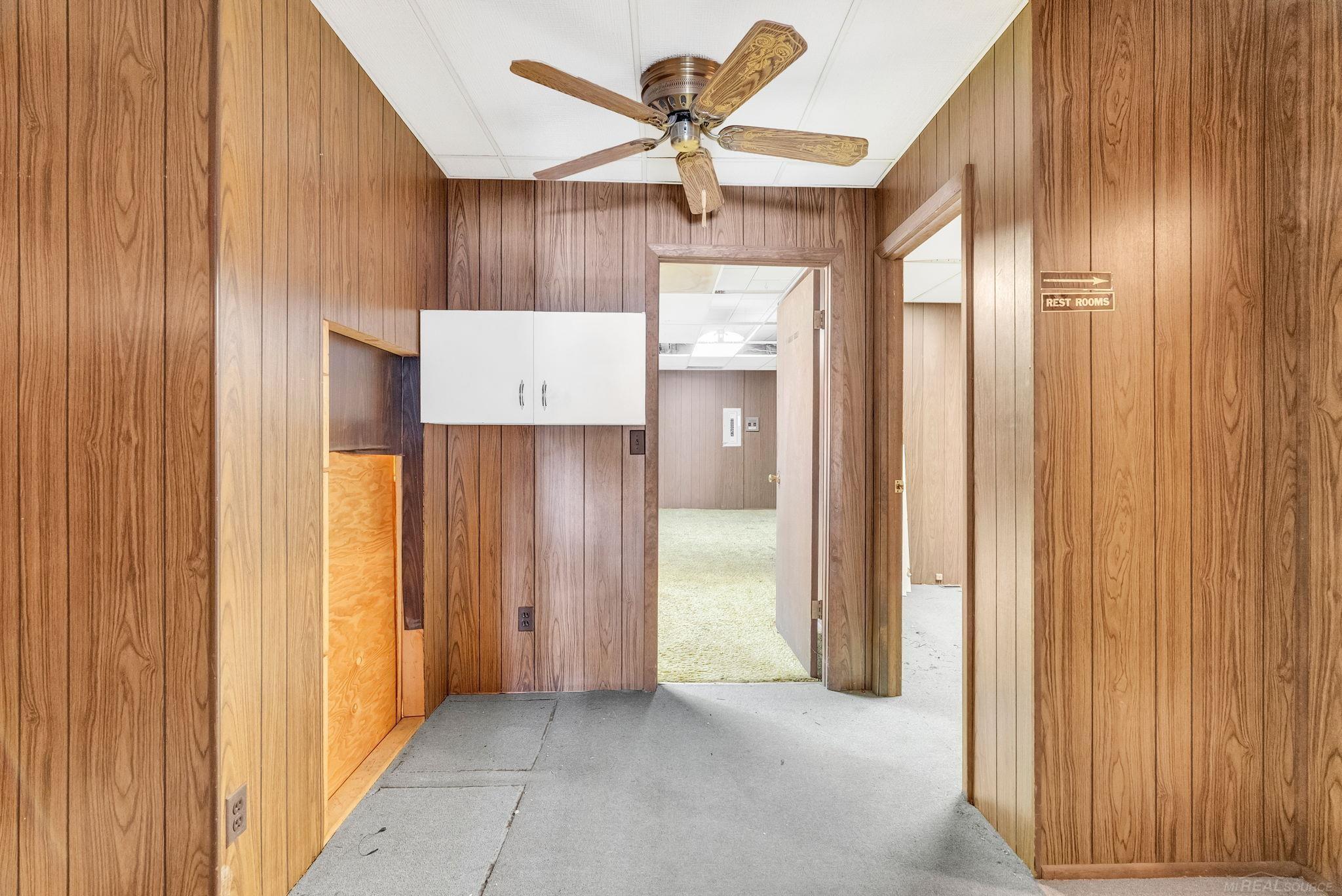 33 N Howard Street Property Photo 27