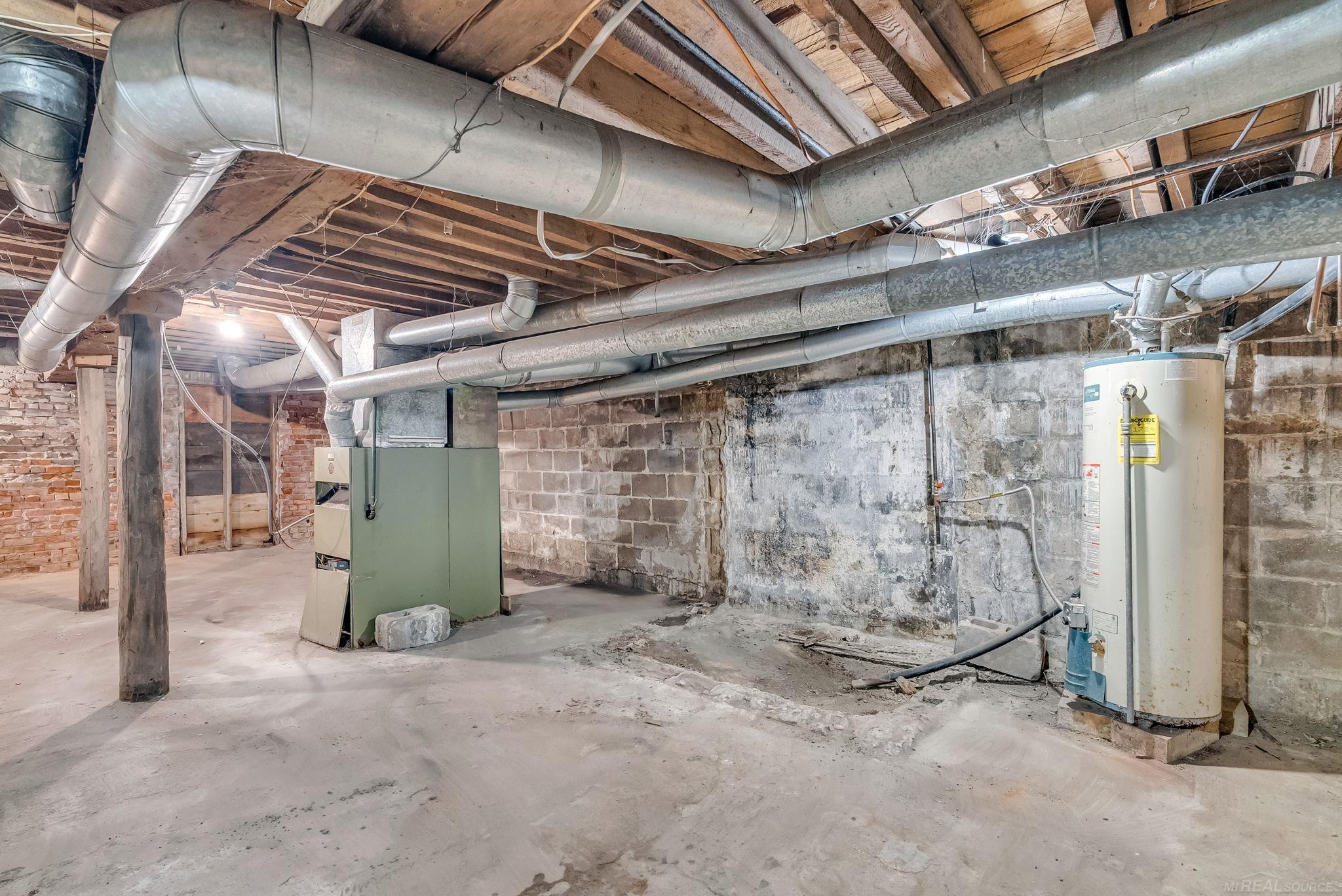33 N Howard Street Property Photo 68
