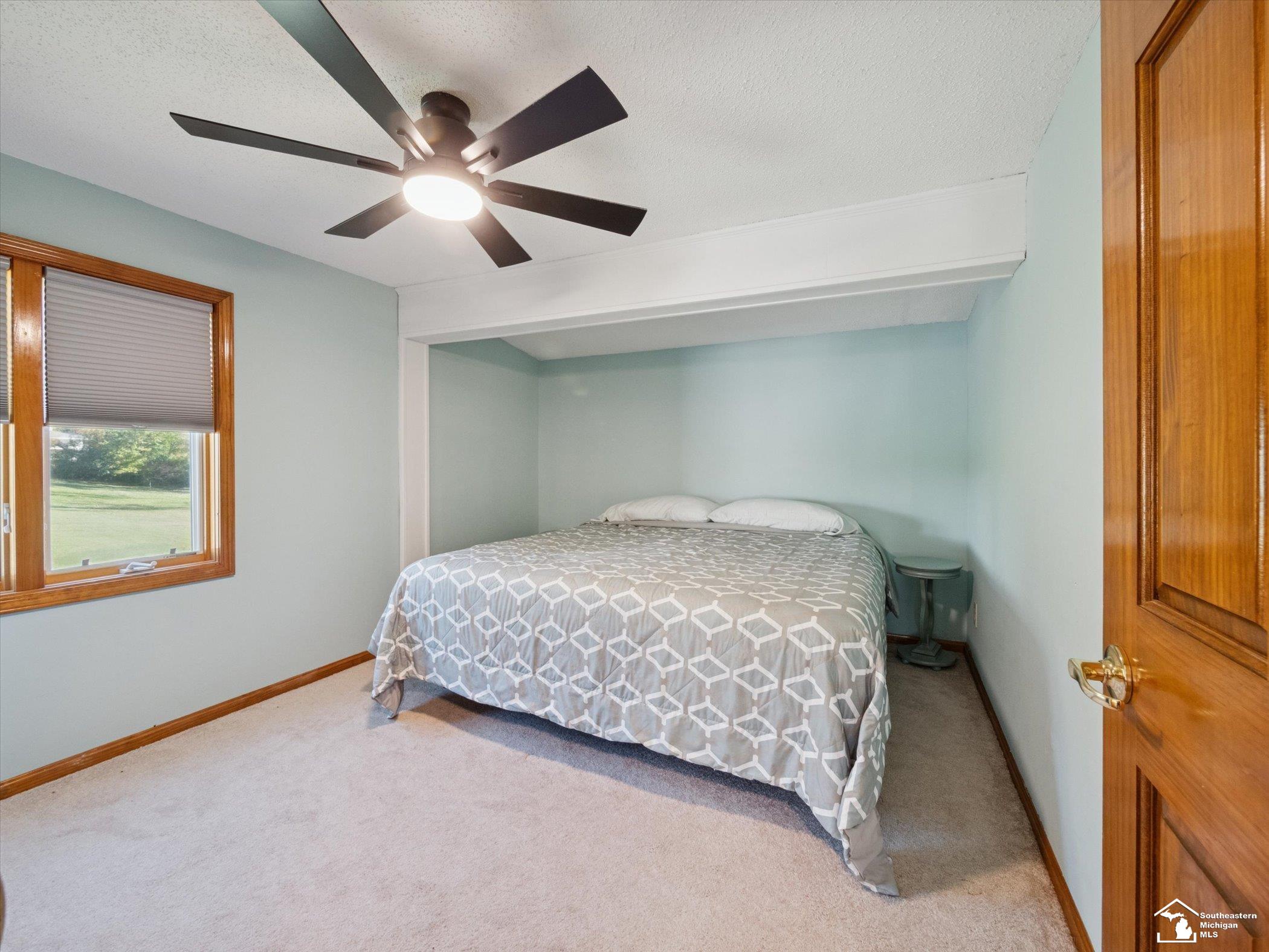 7302 N Lakeview Drive Property Photo 21