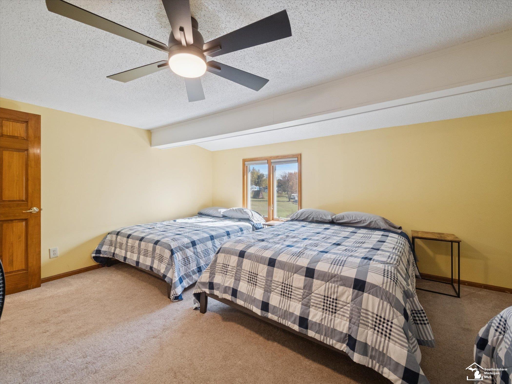 7302 N Lakeview Drive Property Photo 24