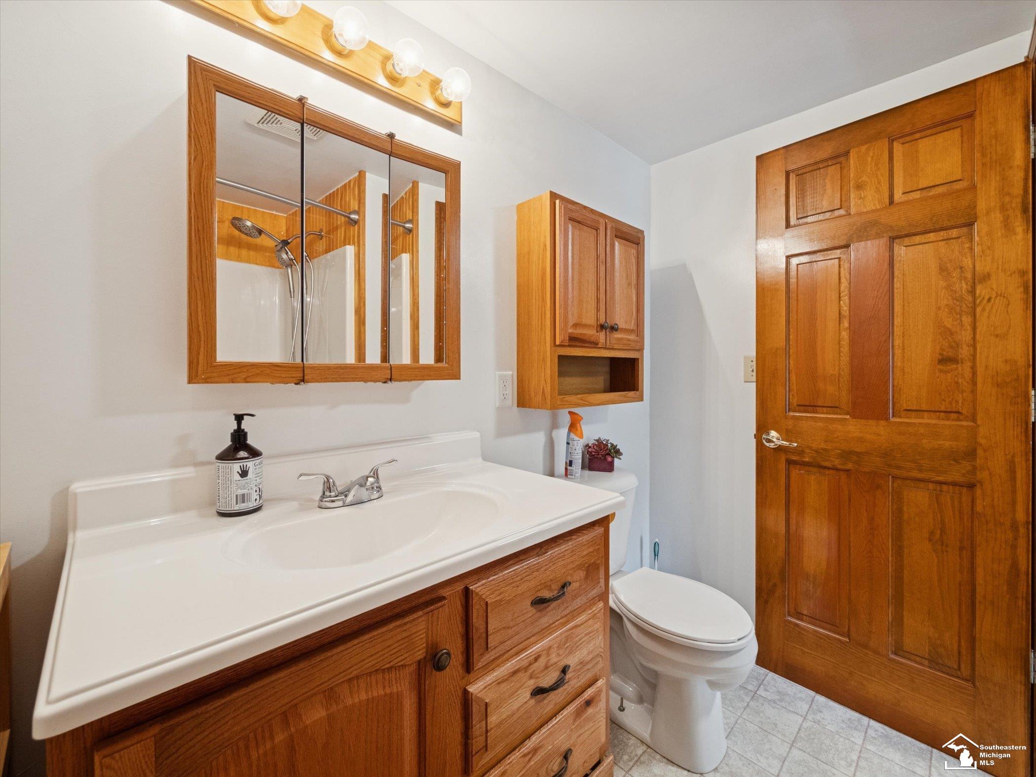 7302 N Lakeview Drive Property Photo 30
