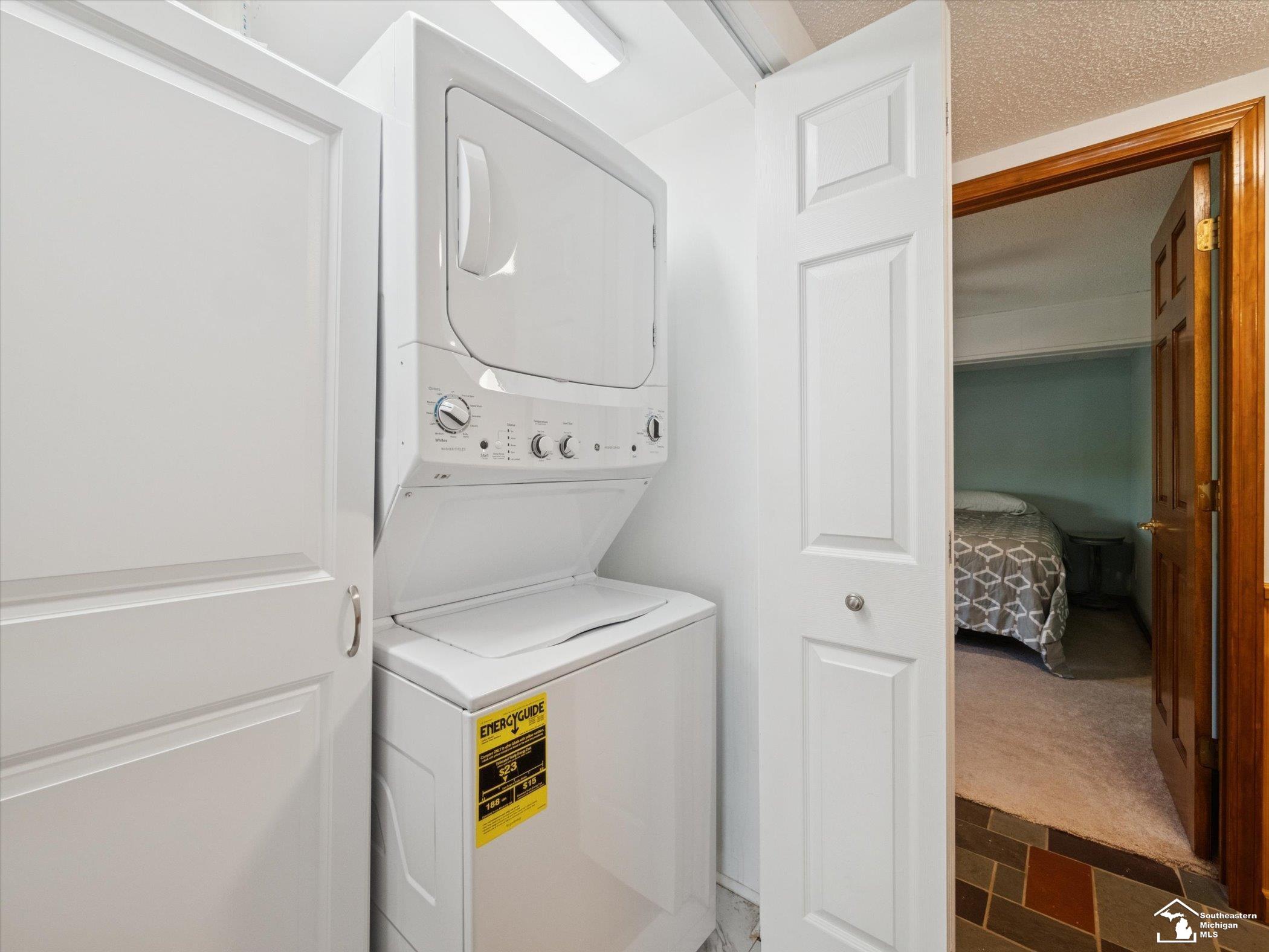 7302 N Lakeview Drive Property Photo 31