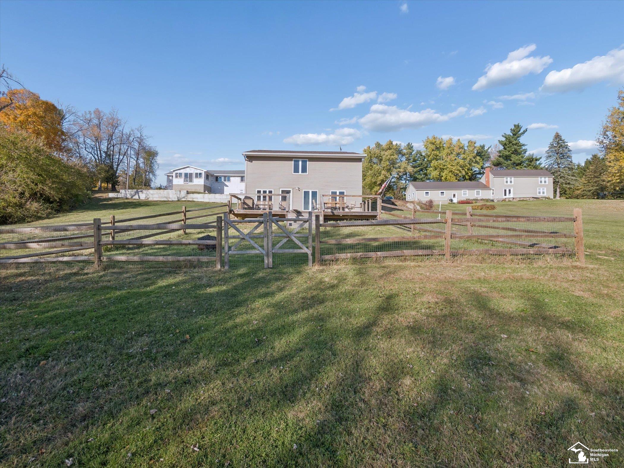 7302 N Lakeview Drive Property Photo 41