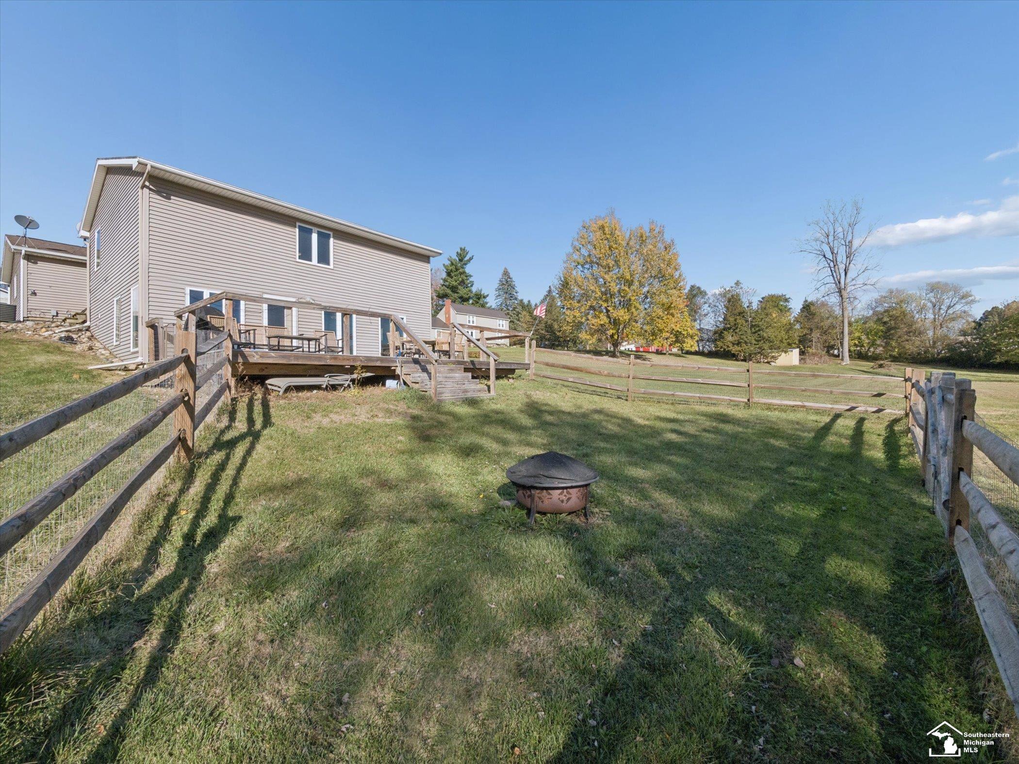 7302 N Lakeview Drive Property Photo 42