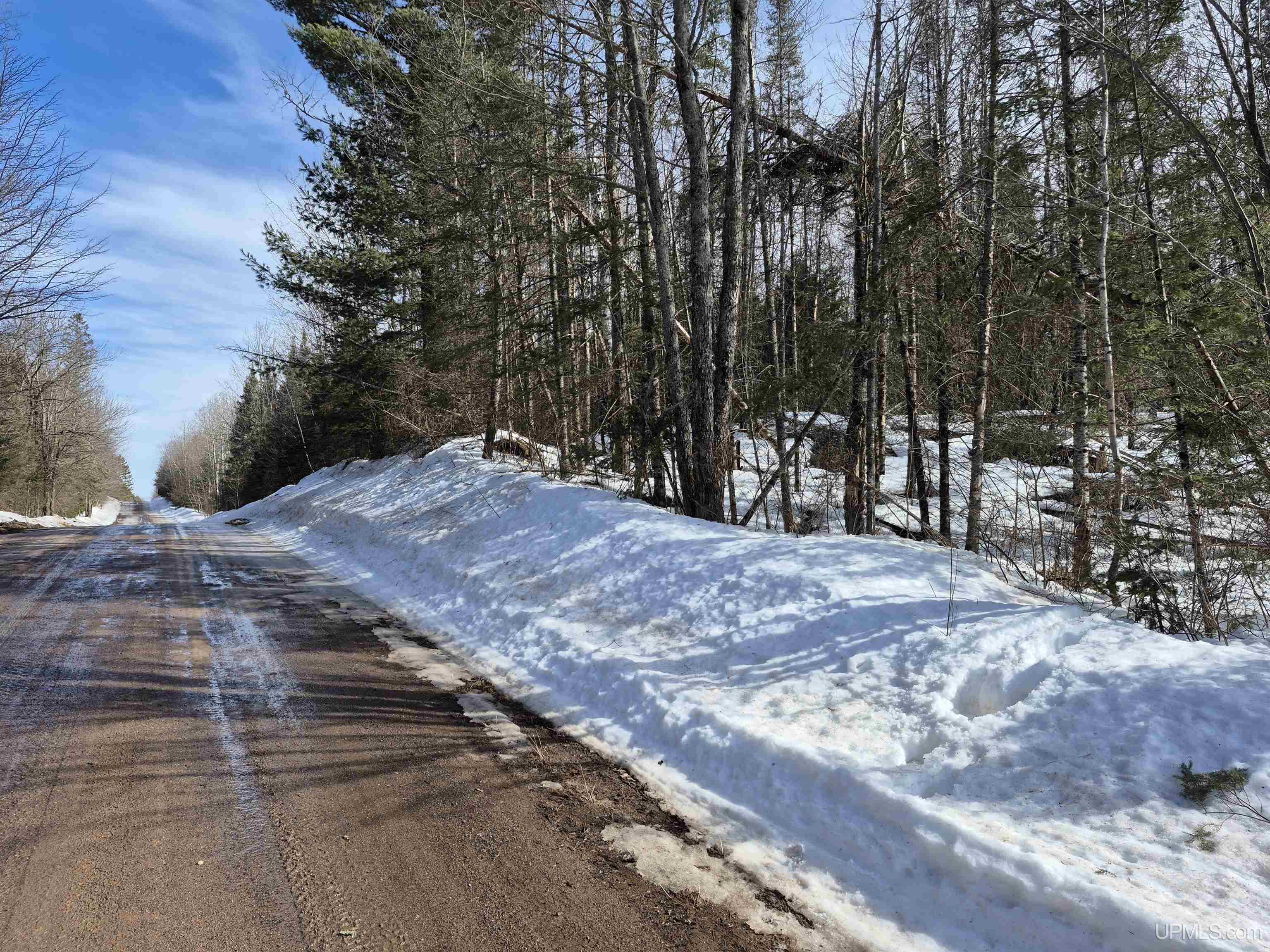 North 20 Acres 18 Road Property Photo 1