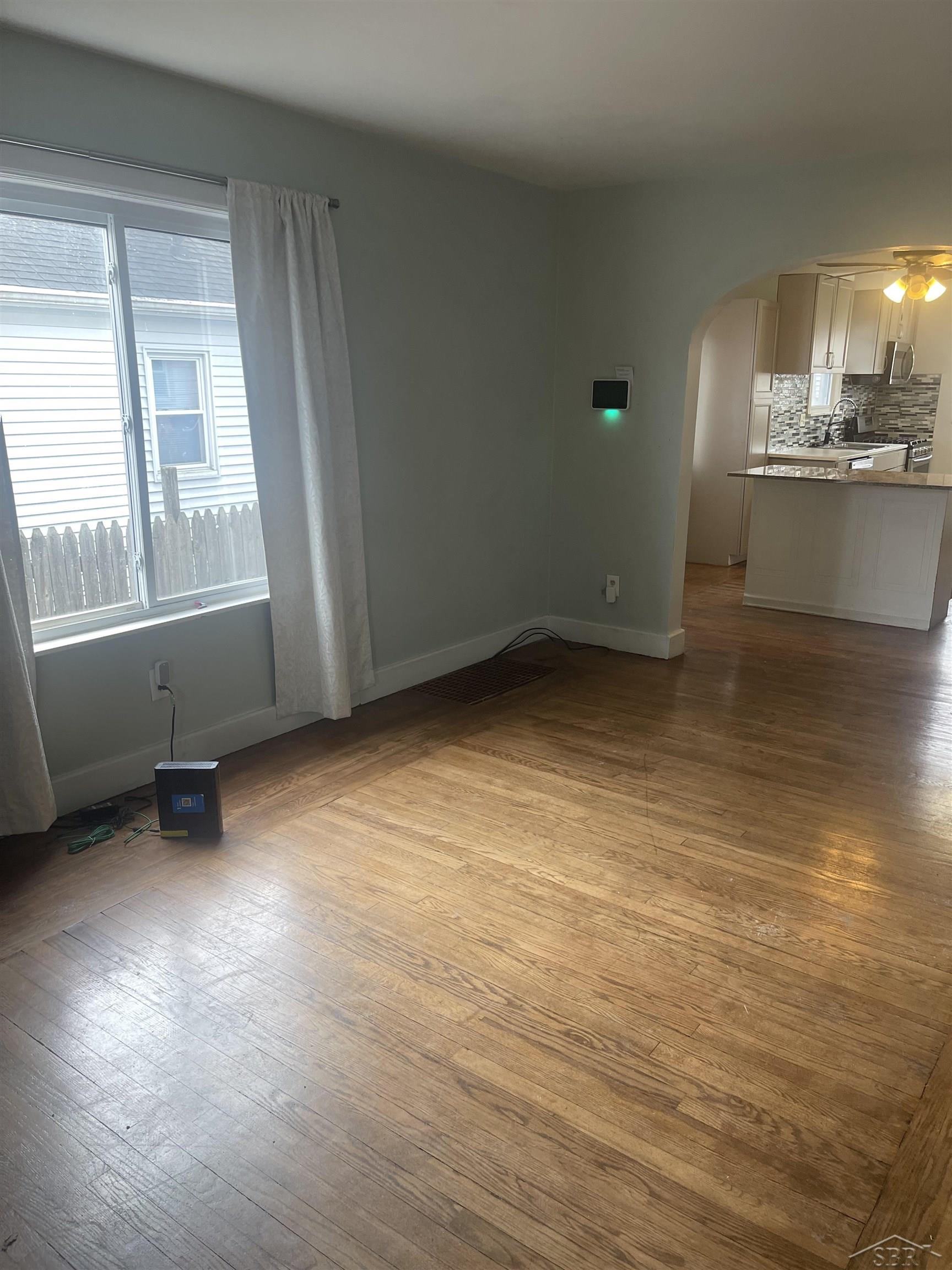 2129 N Clinton Road Property Photo 6