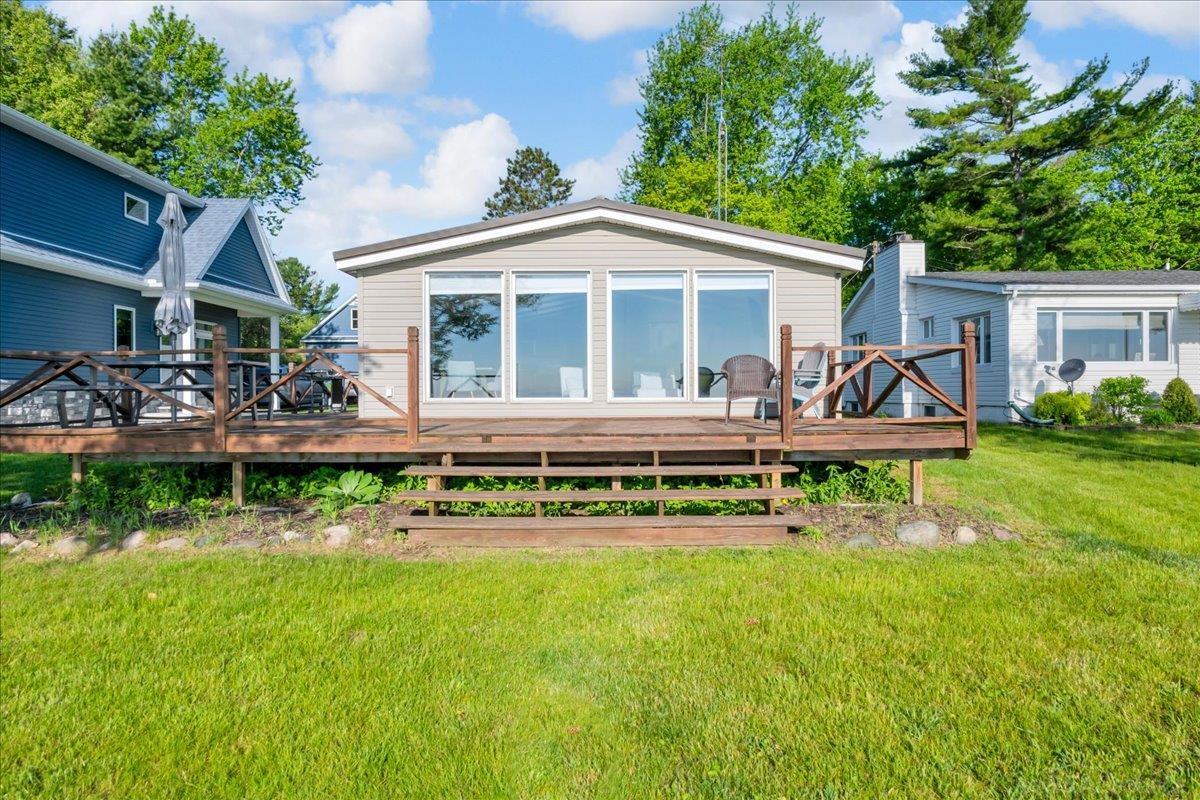 8723 Lakeshore Road Property Photo 1