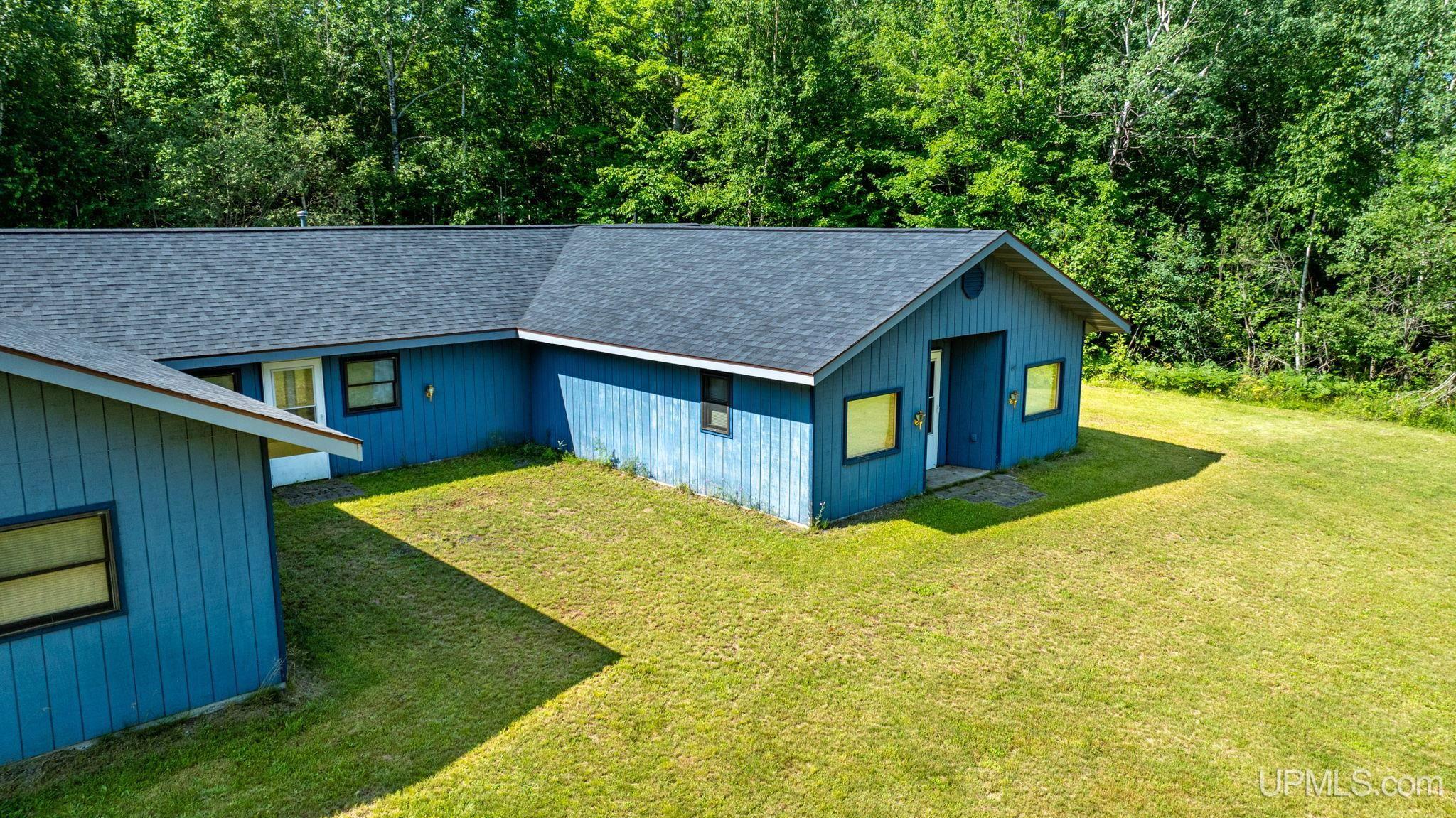 21522 Skanee Road Property Photo 6