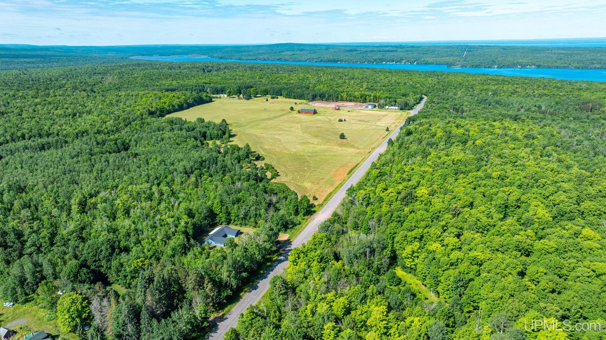 21522 Skanee Road Property Photo 8