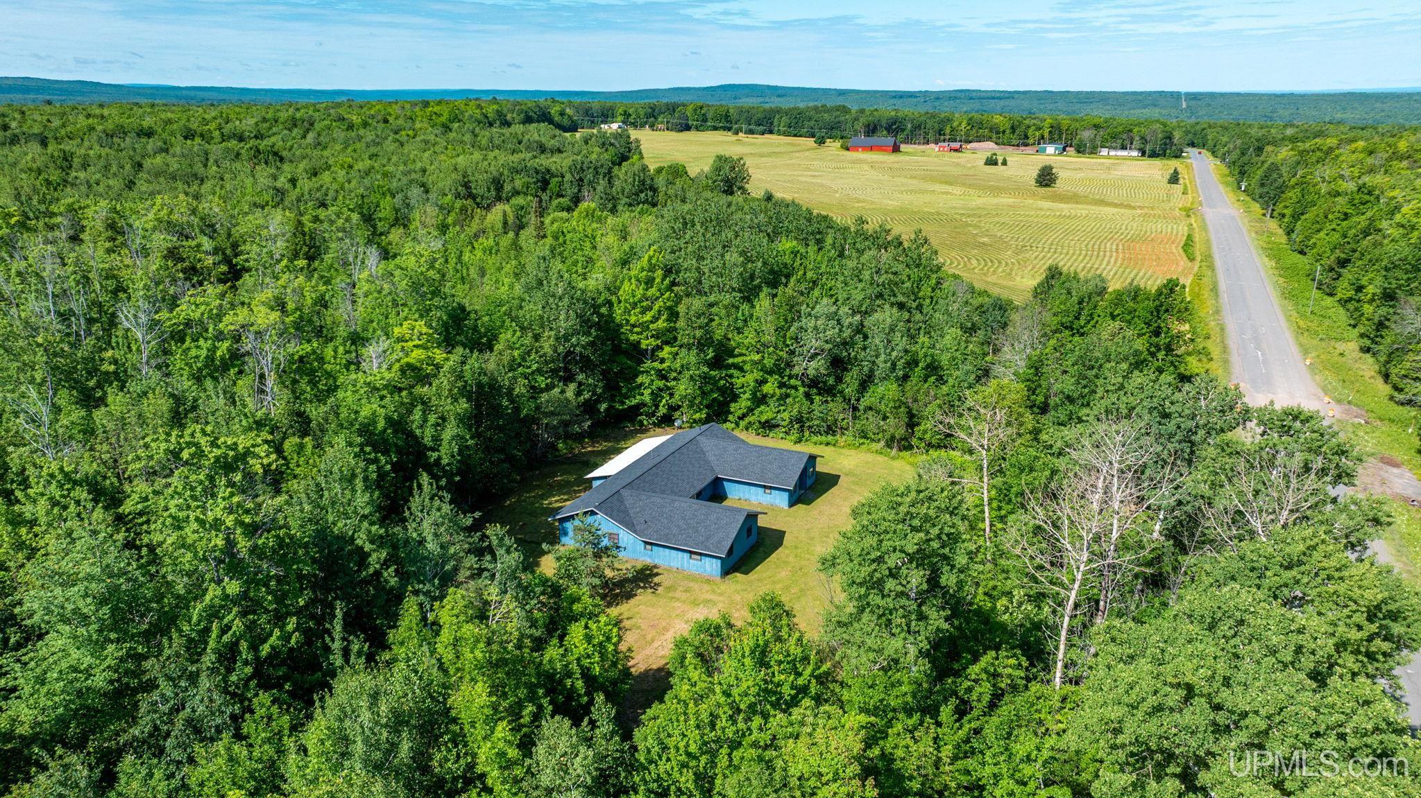 21522 Skanee Road Property Photo 18