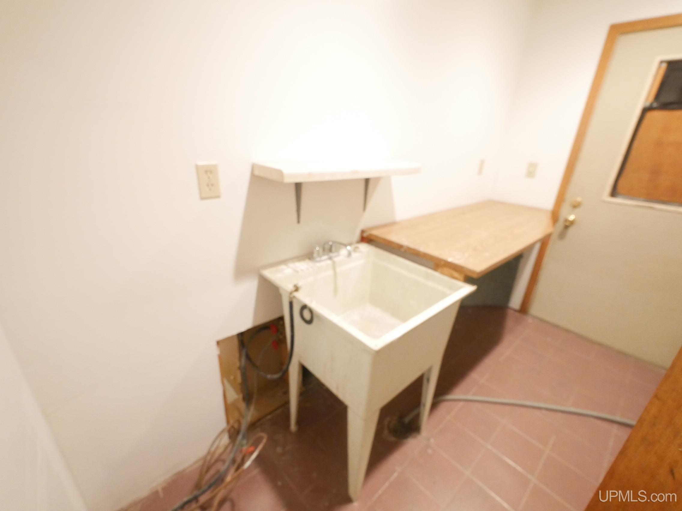 21522 Skanee Road Property Photo 48