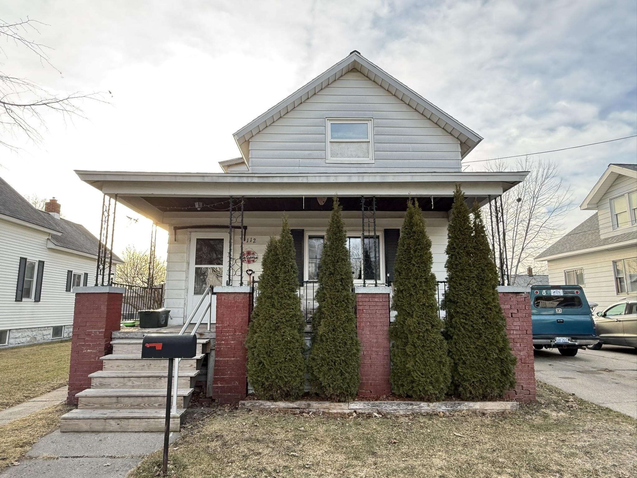 1112 Michigan Avenue Property Photo 1