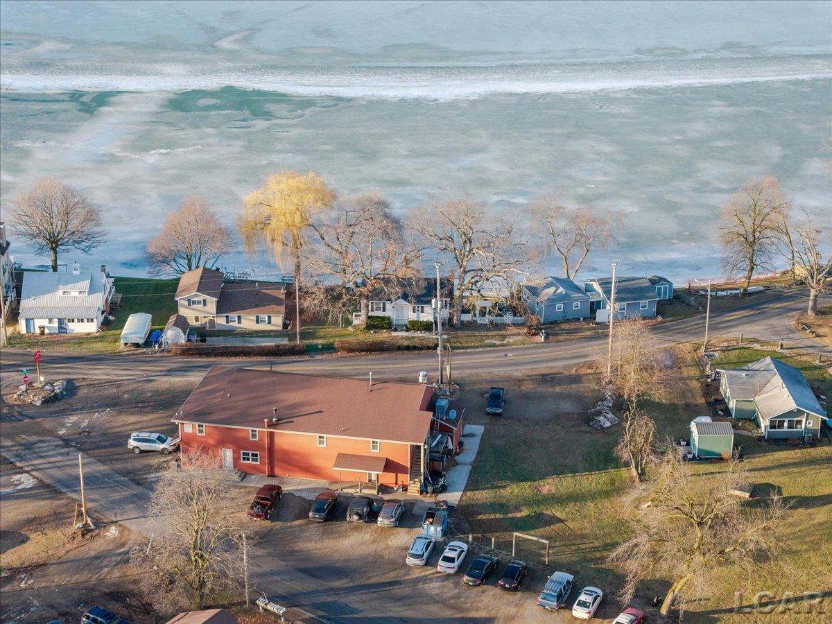 3171 Round Lake Highway Property Photo 1