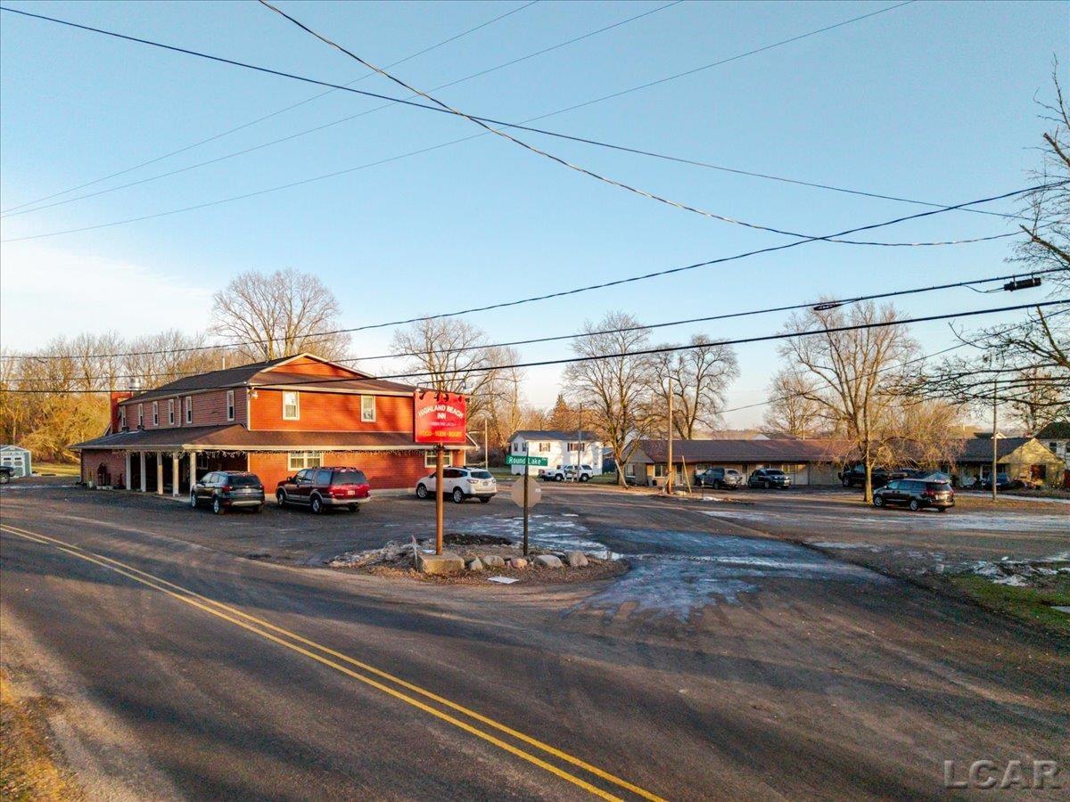 3171 Round Lake Highway Property Photo 3