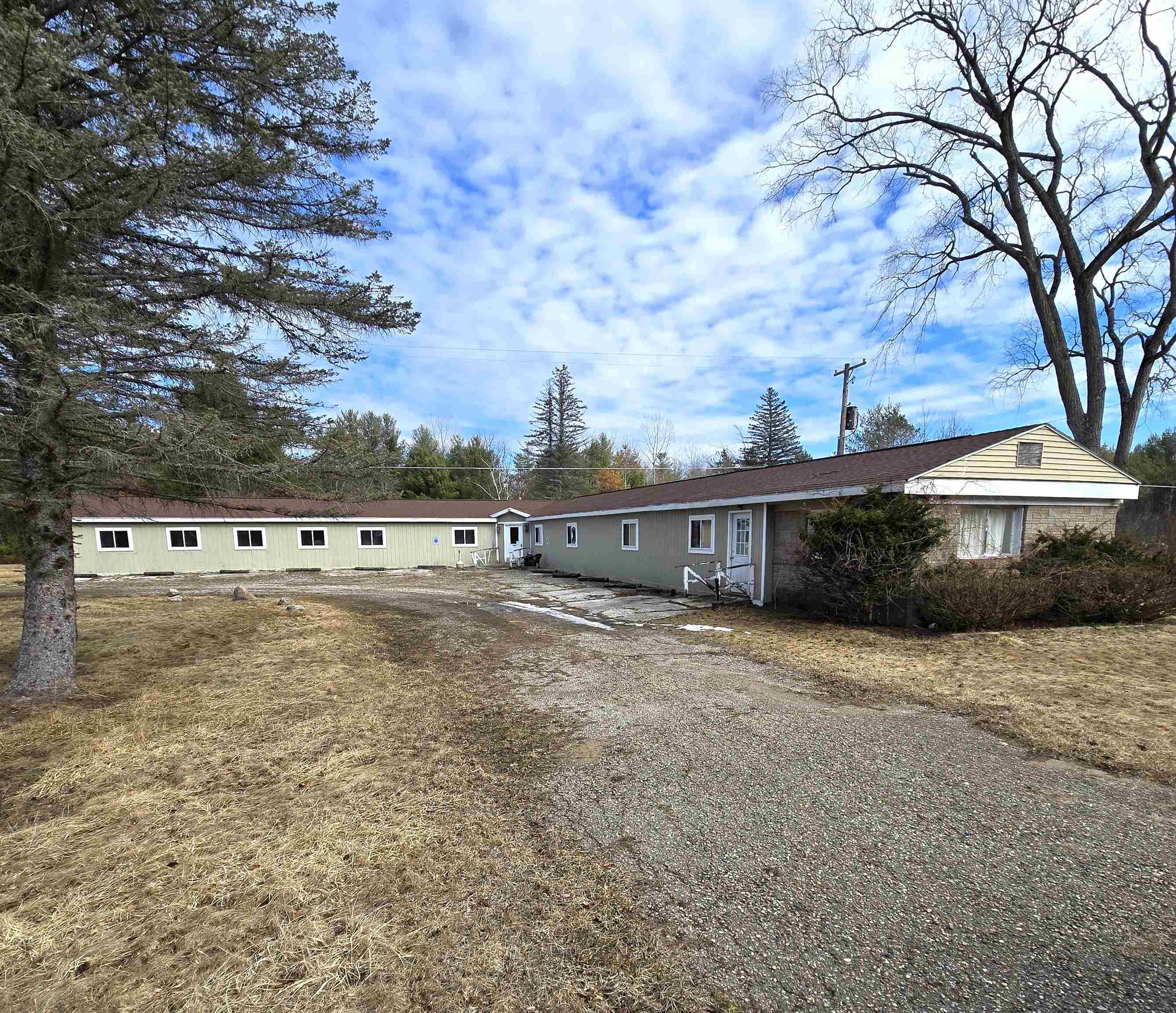 1396 N M 76 Road Property Photo 1