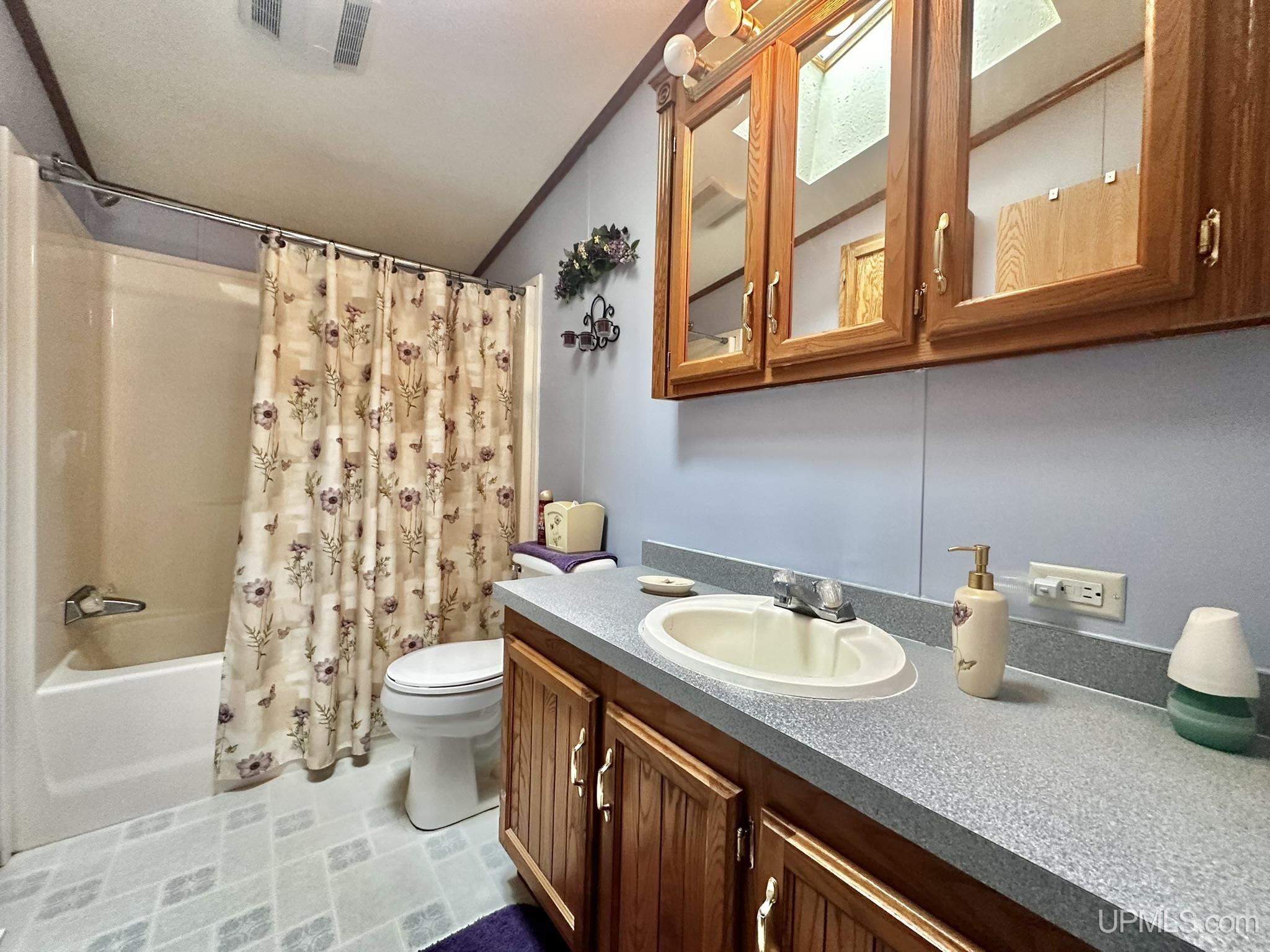 933 E Hoadley Street Property Photo 11