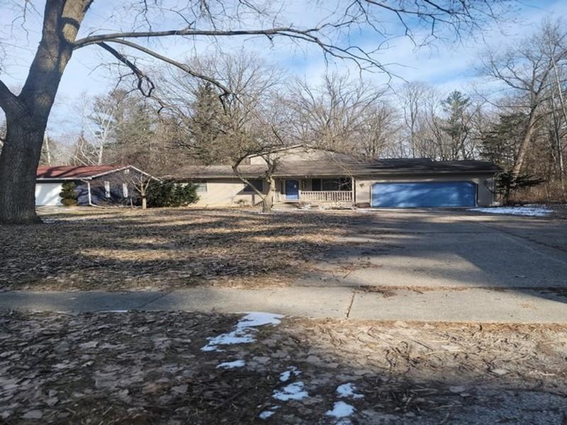 3861 Jim Drive