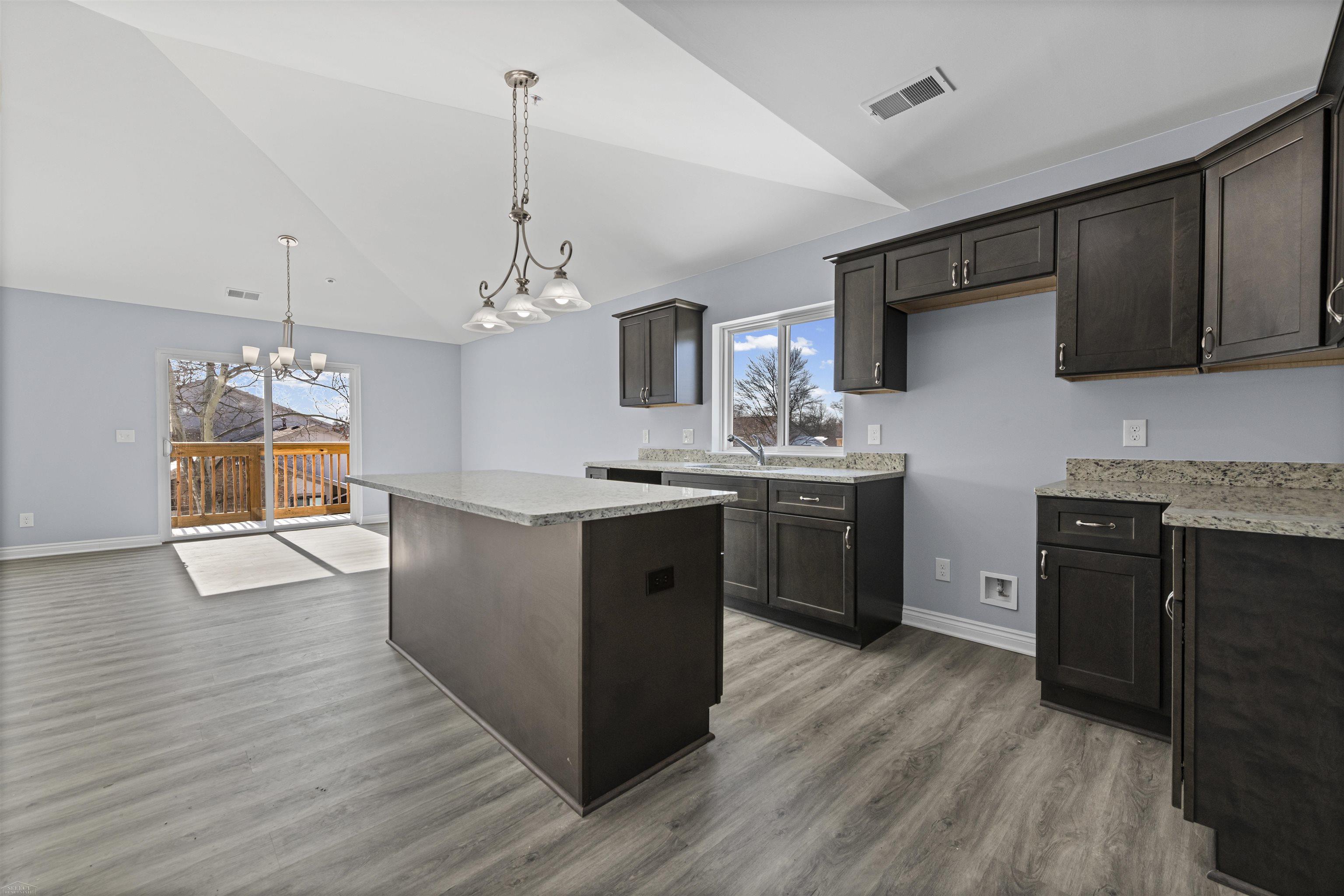16540 Savor Lane Property Photo 4