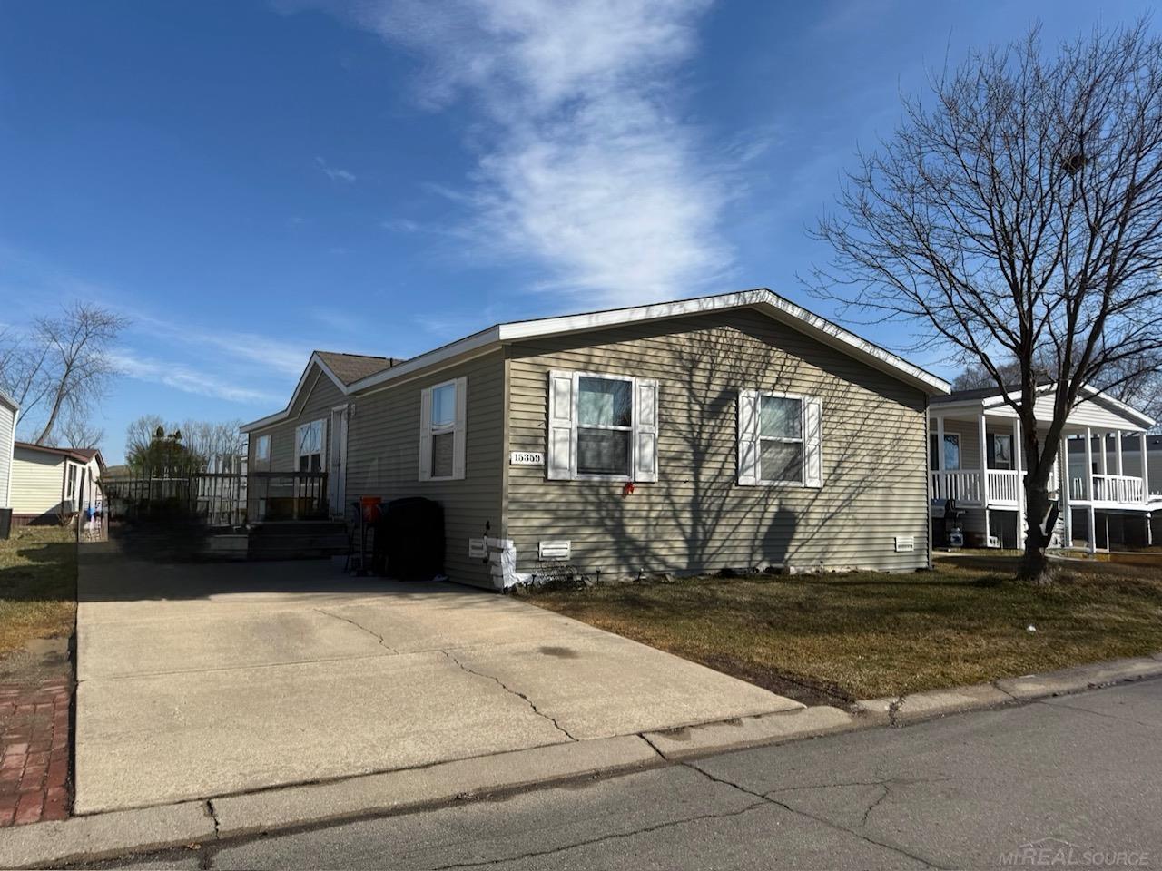 15359 Cartier Drive Property Photo 1