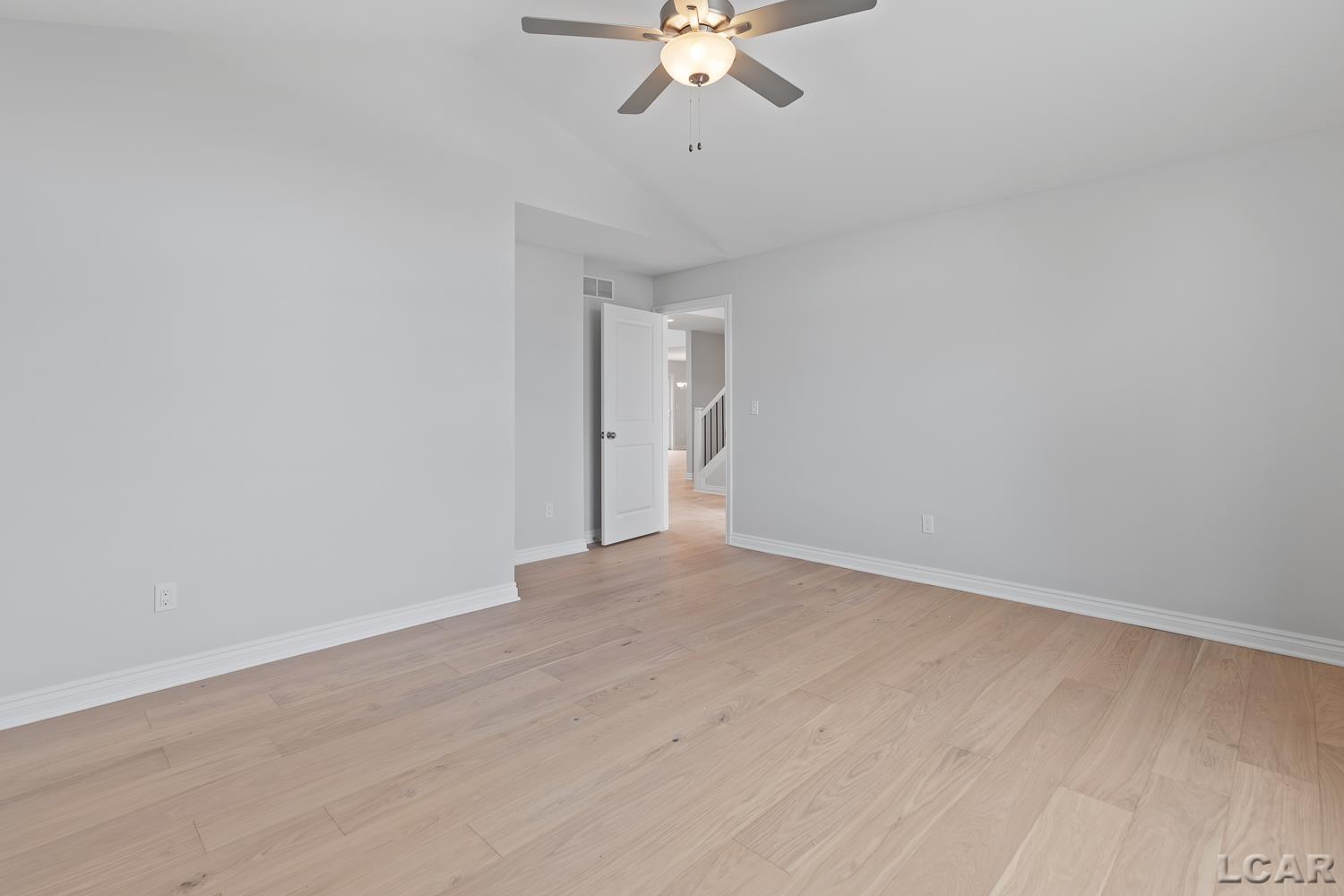 114 Bloomfield Boulevard Property Photo 19