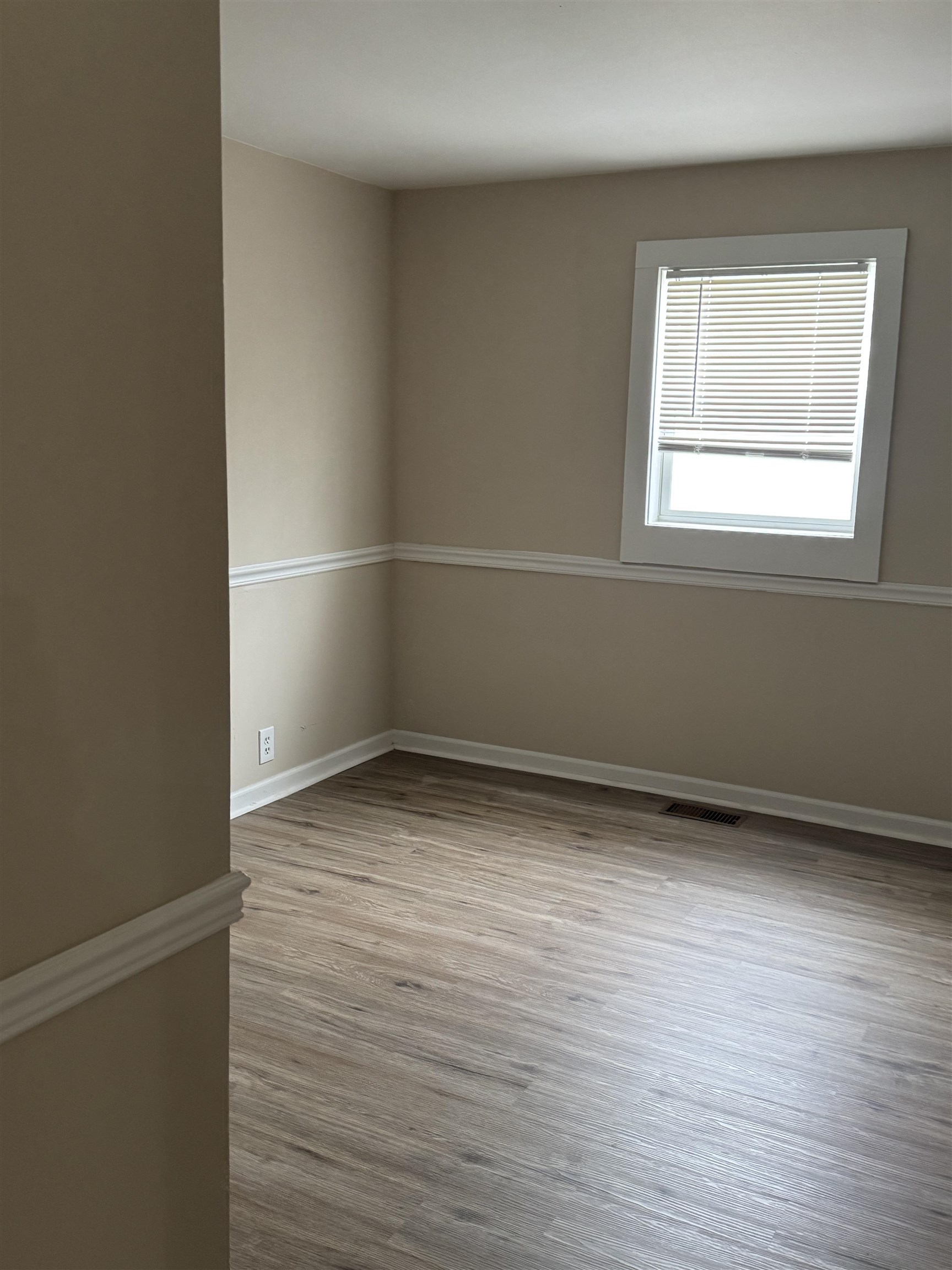 1306 Garfield Street Property Photo 8