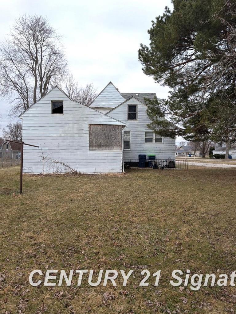 812 Sanderson Street Property Photo 12
