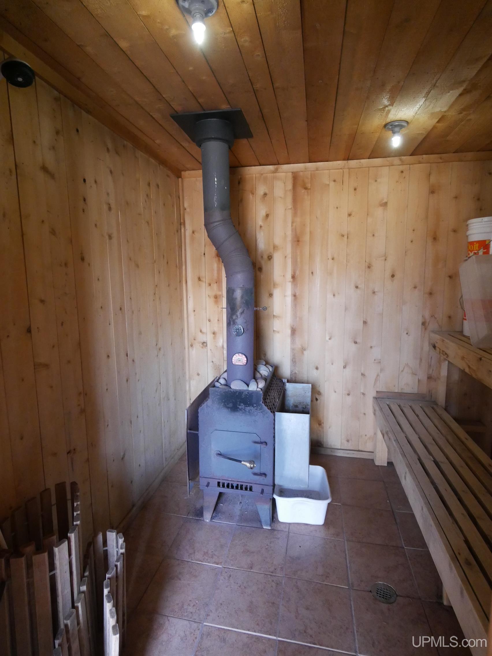 14670 Sturgeon Road Property Photo 14