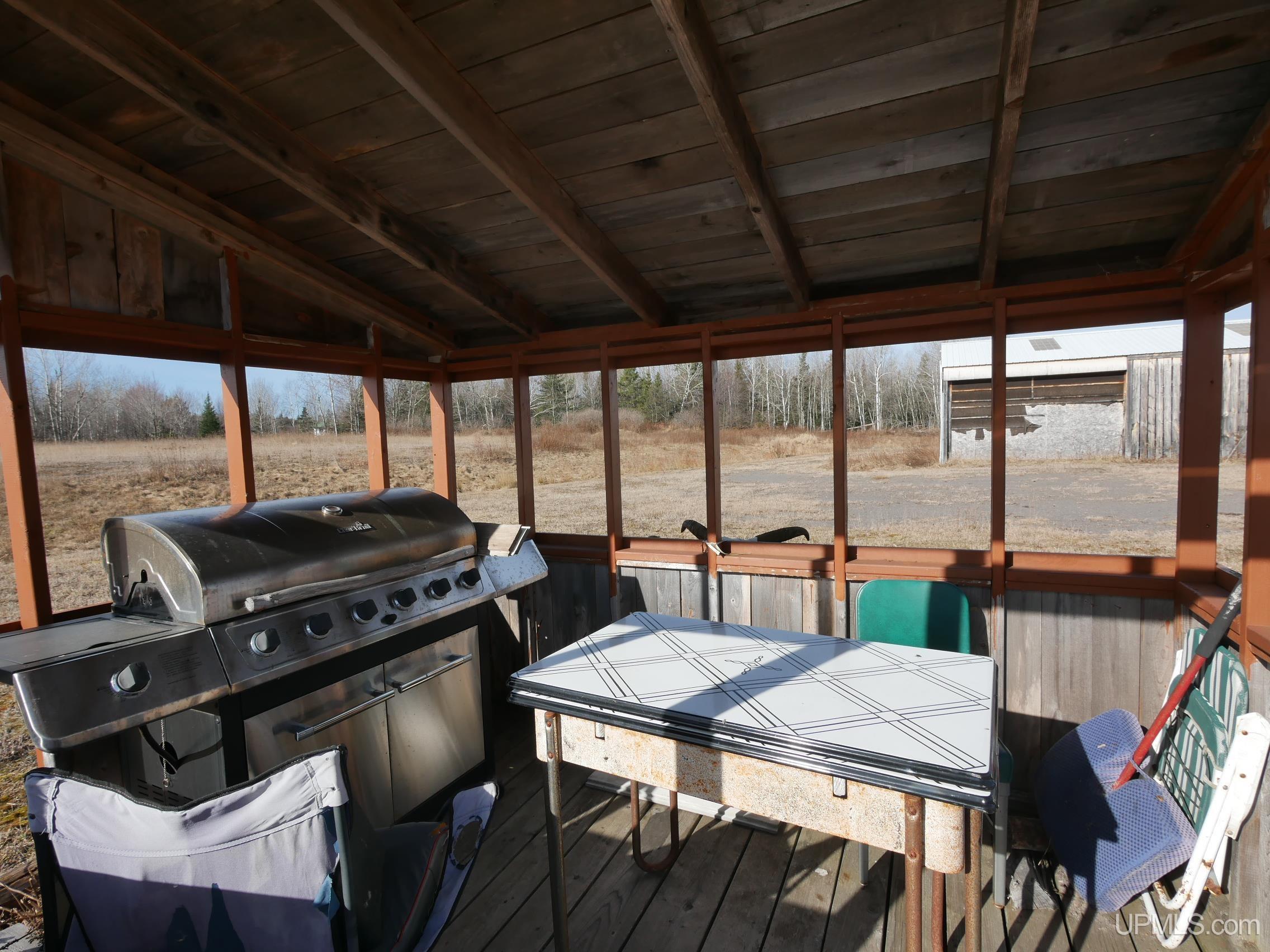 14670 Sturgeon Road Property Photo 17