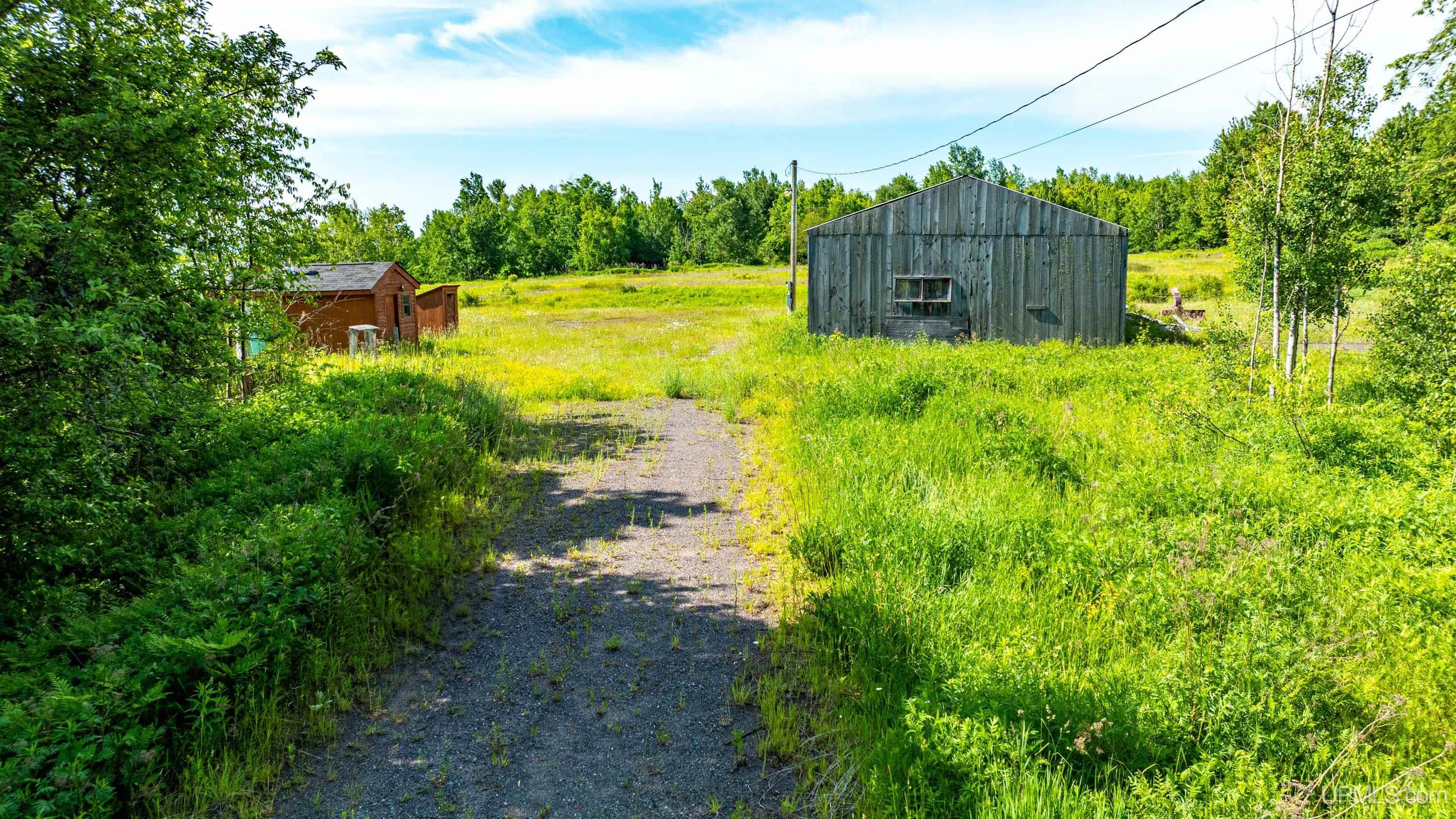 14670 Sturgeon Road Property Photo 18