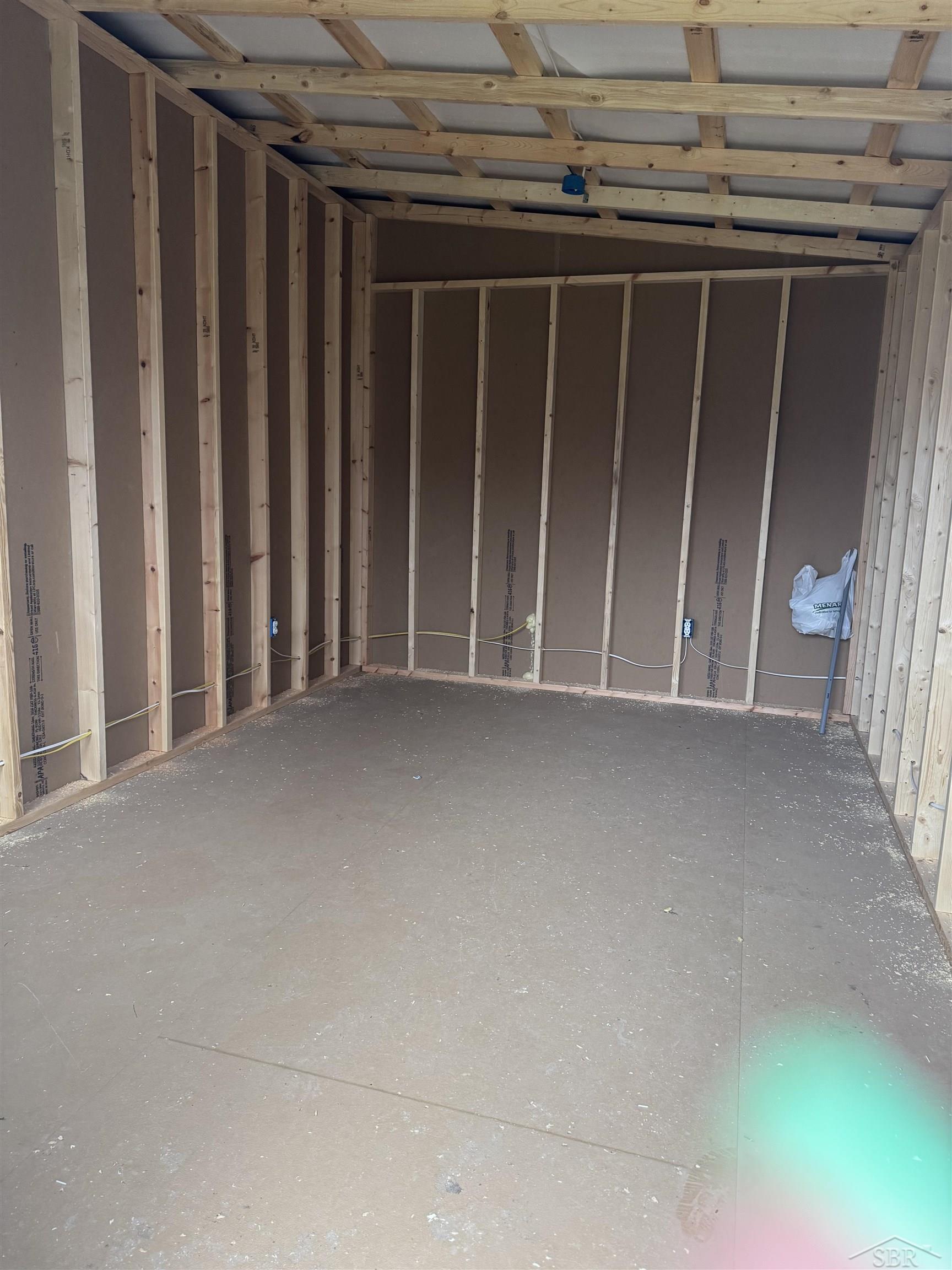 2028 Auburn Street Property Photo 22