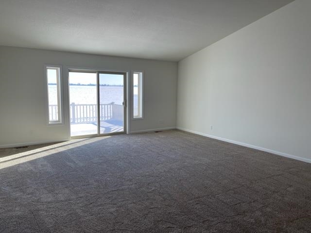 512 Willow Bend Property Photo 18