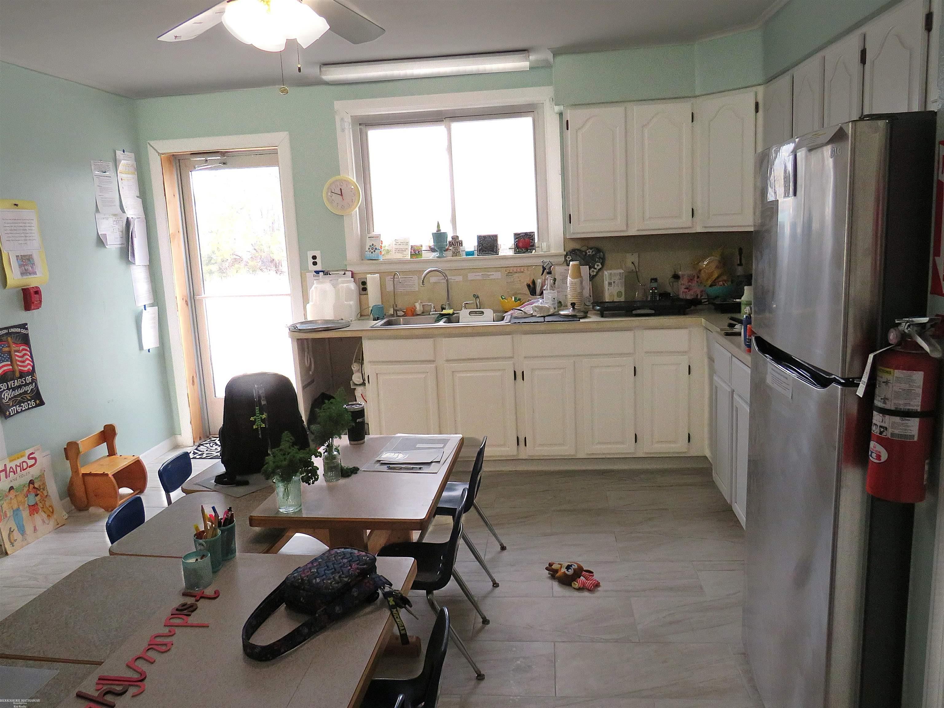 8622 Dixie Highway Property Photo 24
