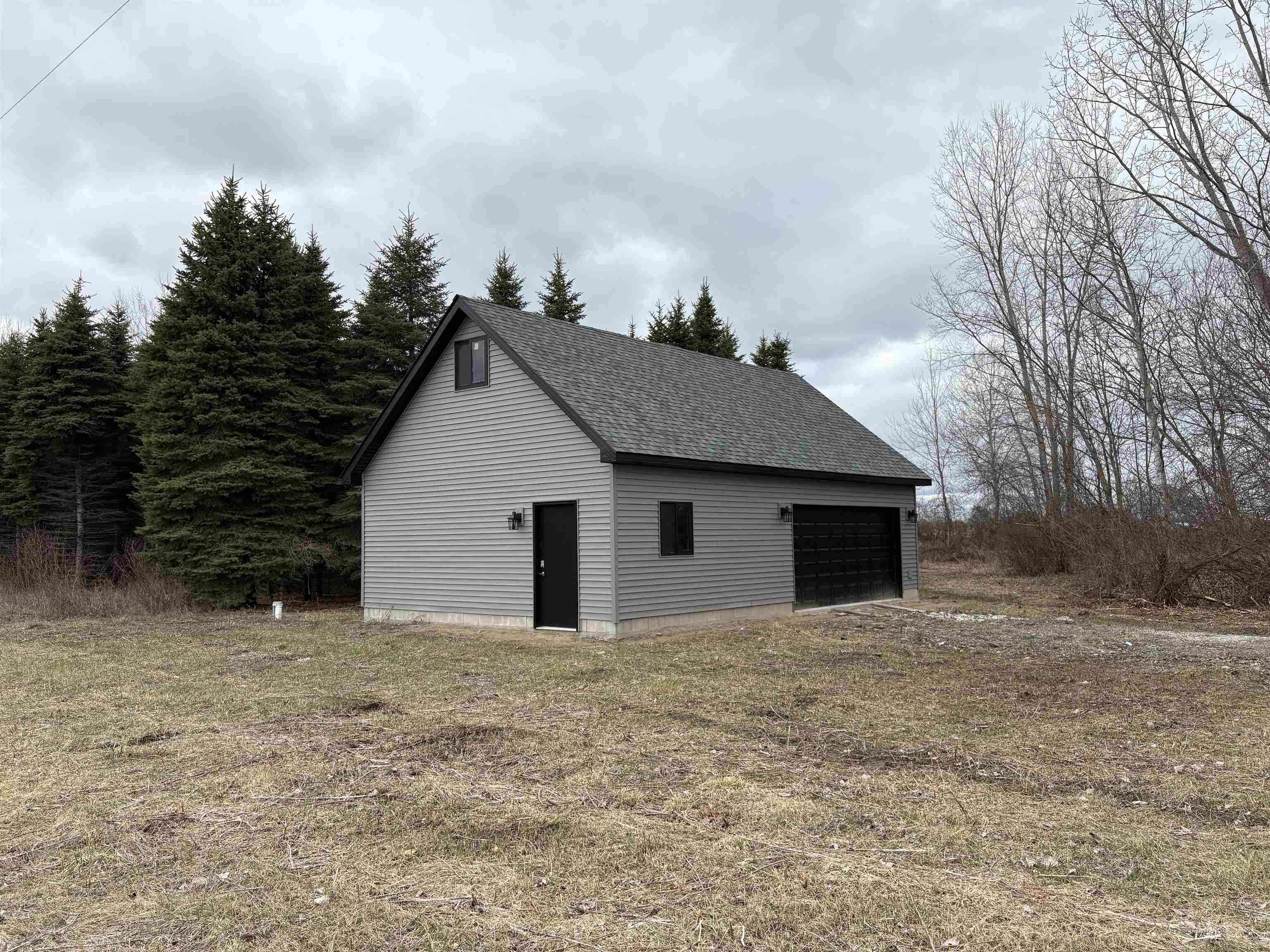 4136 Duprie Road Property Photo 1