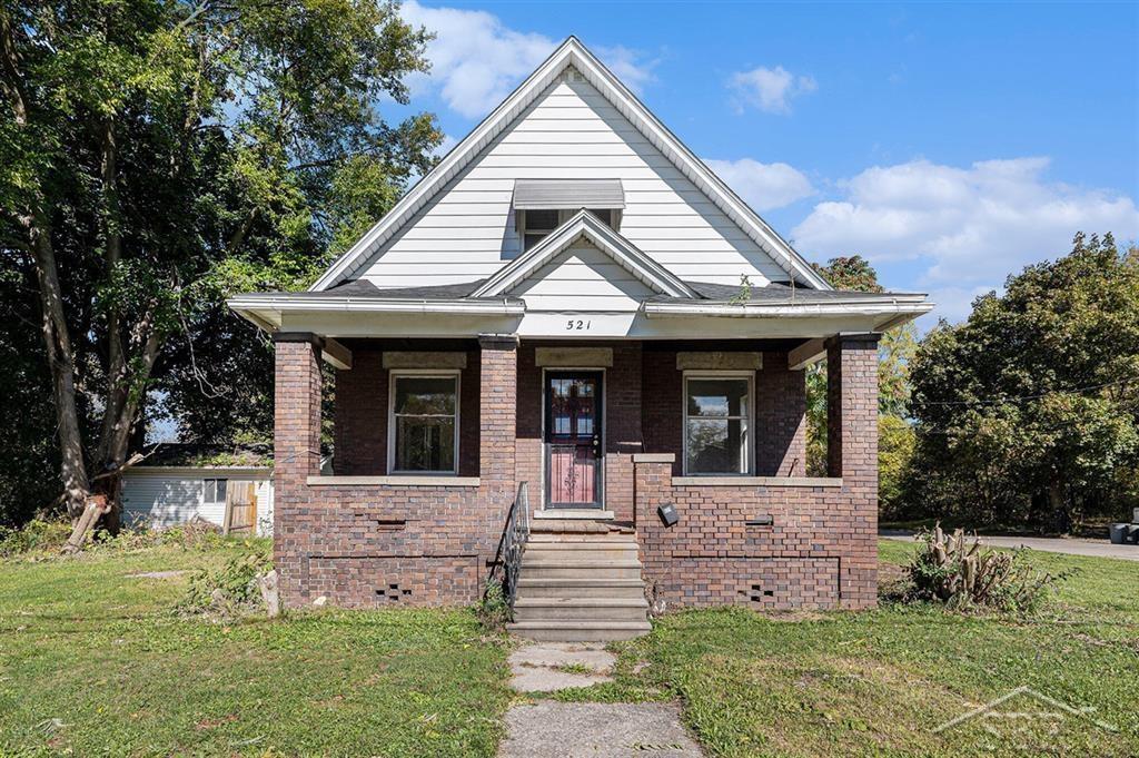 521 Birch Street Property Photo 1